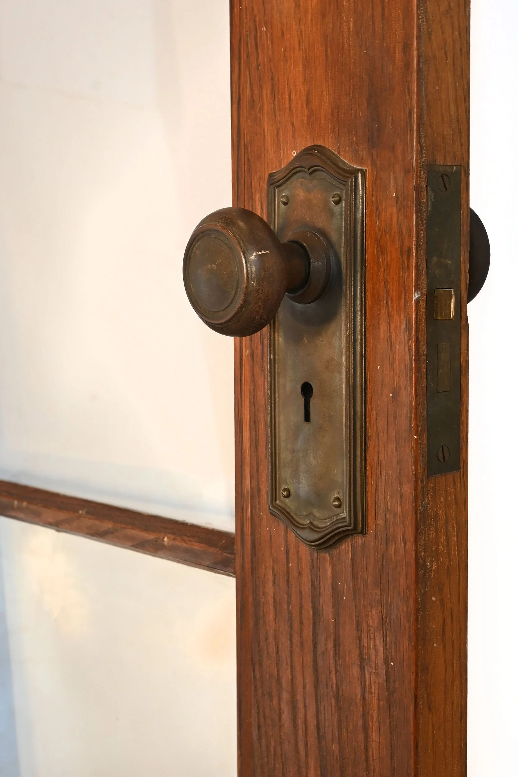 27010 small full view craftsman door 2.jpg