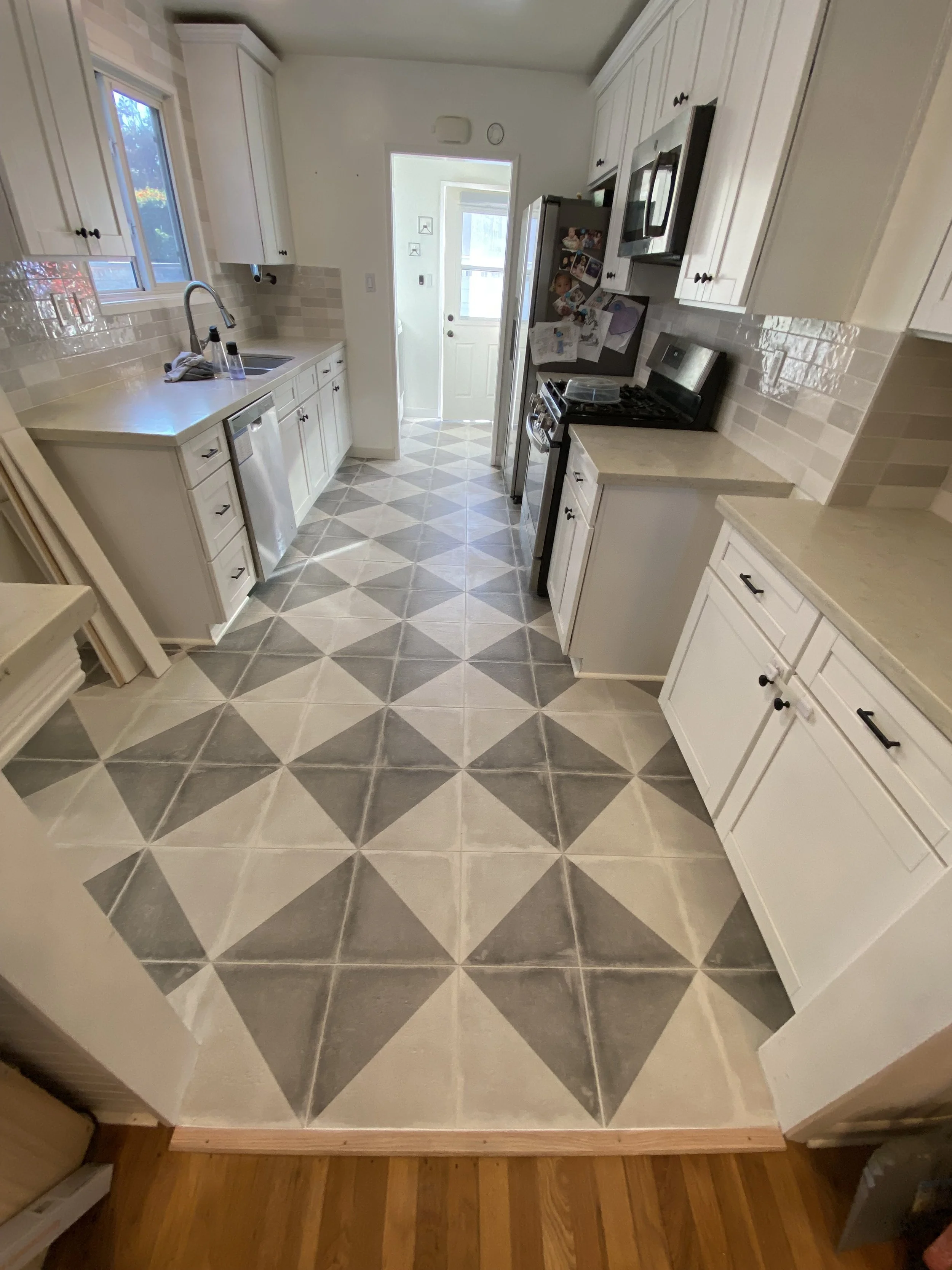 Diamond Pattern Kitchen Floor
