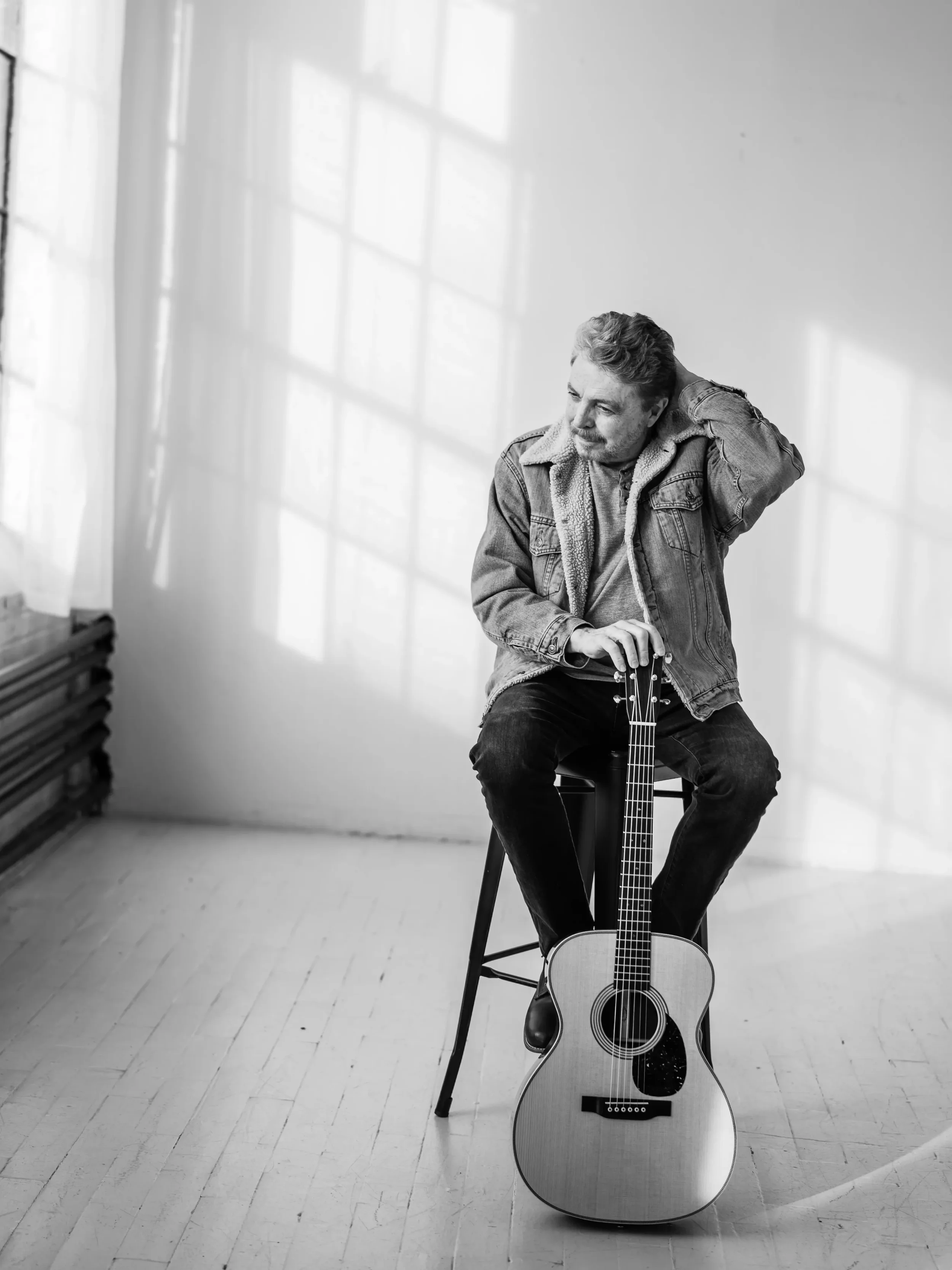 Live music w/ jarrett renshaw