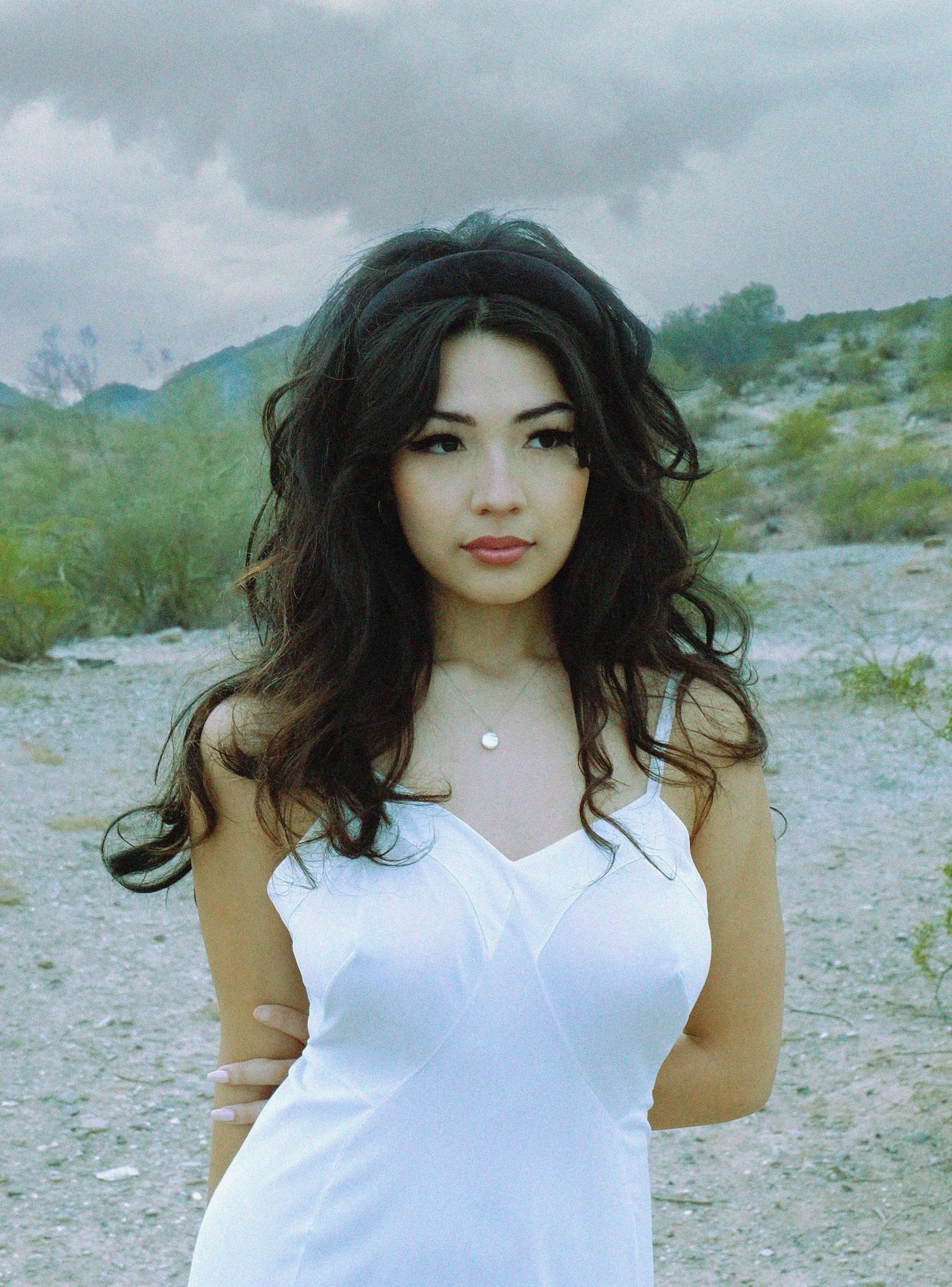 mia mia mia (2).jpeg