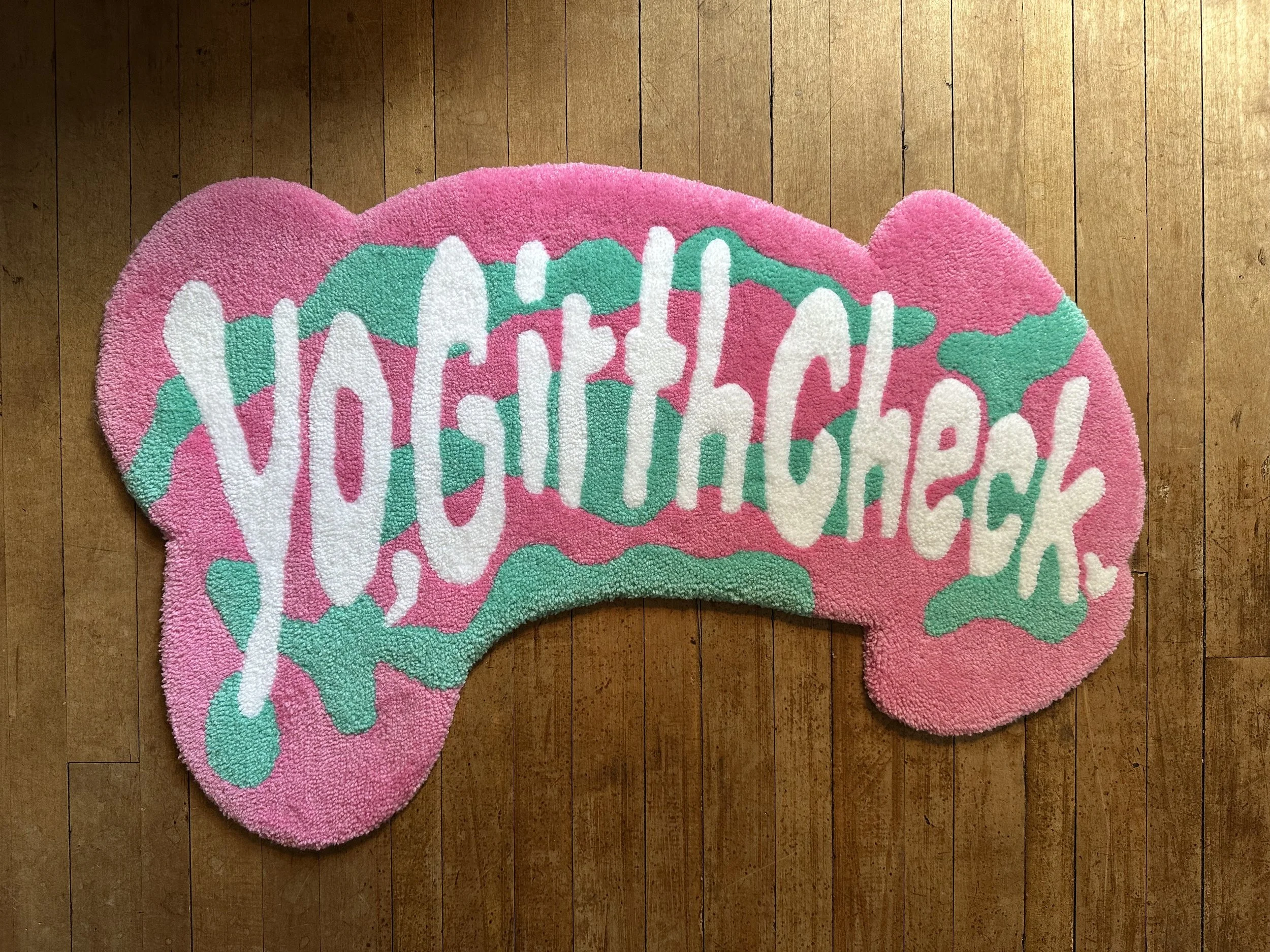 Girth Check Rug 📏