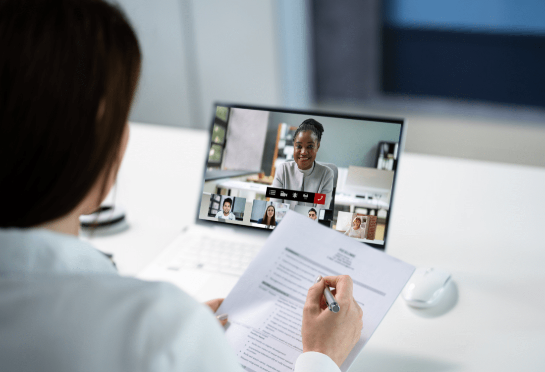 Virtual Vs In-Person Workshops: Which One Is Best For Customer Service Development
