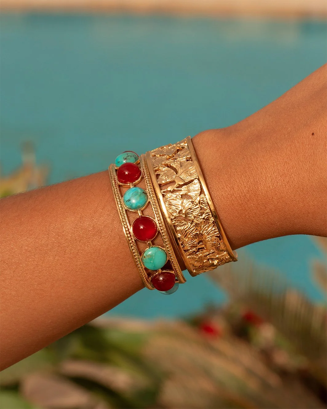 Bracelet femme doré ajouré inspiration égyptienne île Éléphantine – Éléphantine Syracuse Paris
