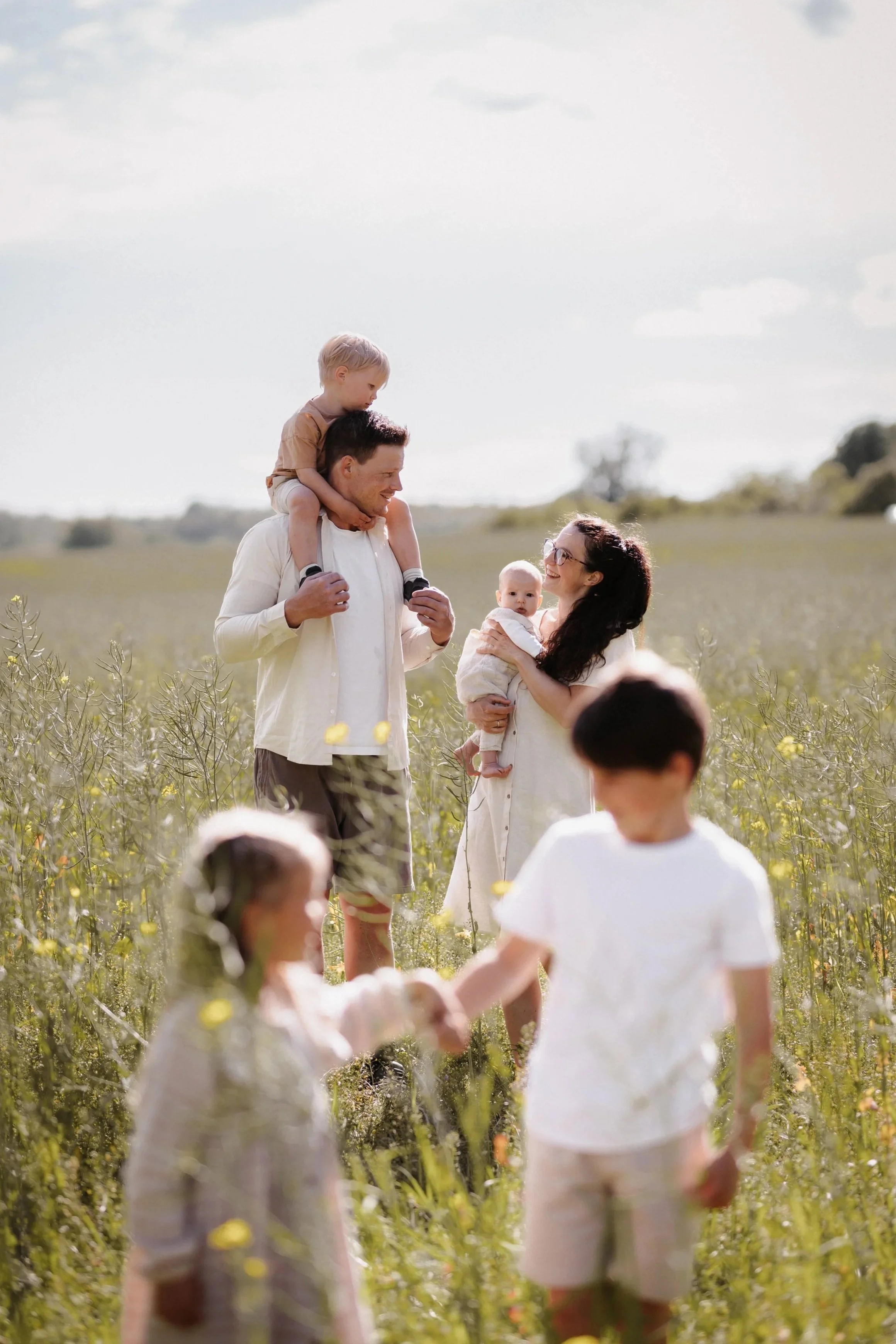 Fotograf Håndlykken i Horten, Vestfold – familiefotograf med fokus på ekte øyeblikk, naturlige portretter og levende minner.