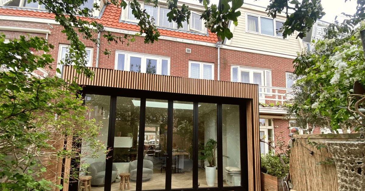 Moderne touch voor een klassieke jaren 30 woning in Haarlem