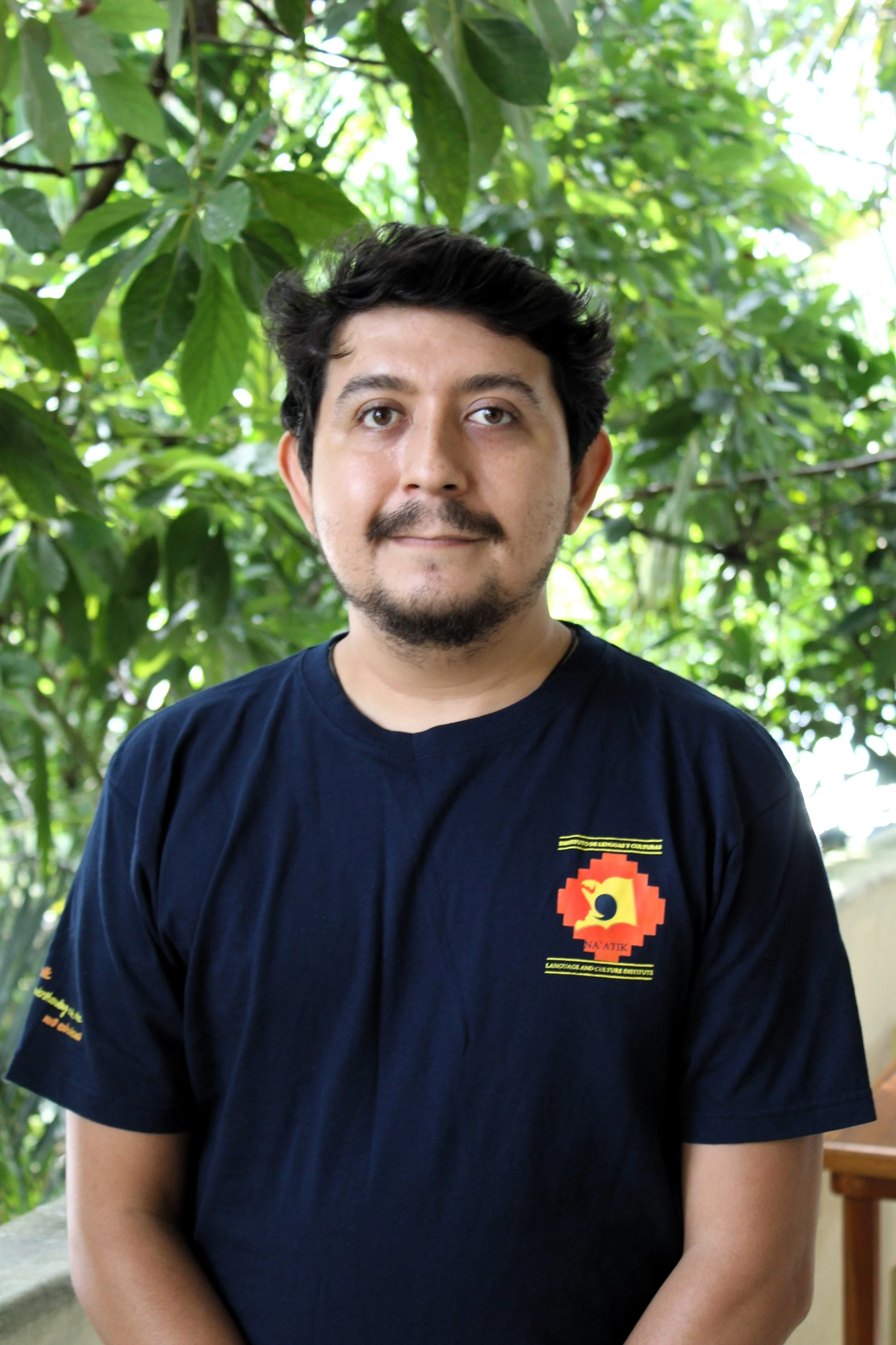 Faces of Na'atik: Teacher César