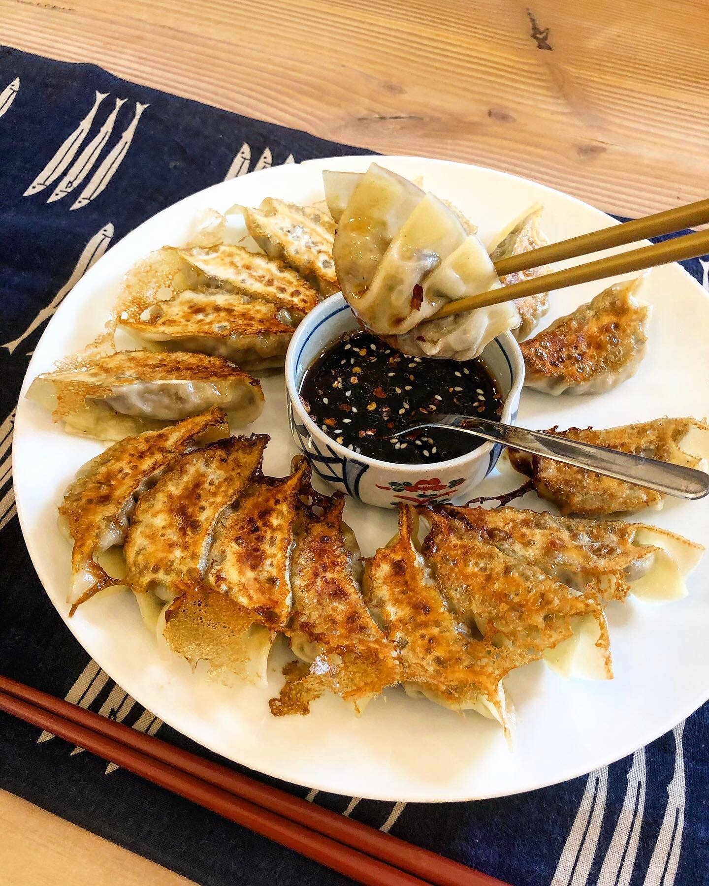 🥟🥟🥟🥟🥟🥟🥟
🔸16th of July, Friday (18.00-20.30 )
Japanese pan fried veggie Gyoza dumplings from scratch class🥟🥟🥟🥟🥟🥟

❣️Participation Fee is 300kr / person.

You can check more information from this link on my Facebook👇👇👇

https://fb.me/e