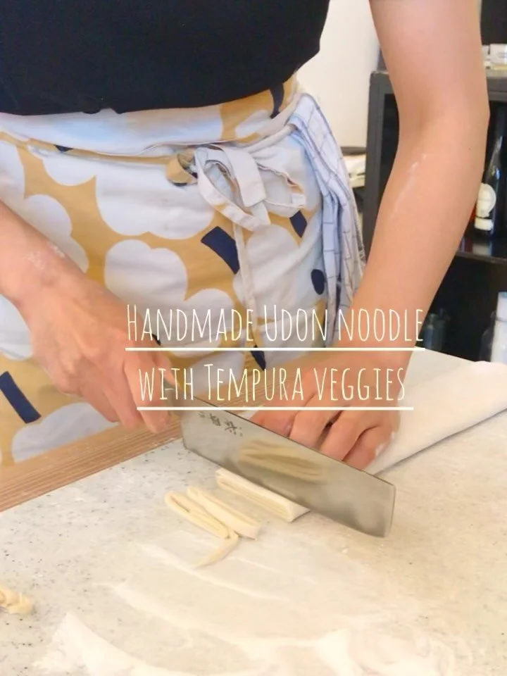 Do you like Tempura Udon? 🍜✨
It&rsquo;s such a simple yet flavorful and authentic Japanese noodle dish. Fresh udon noodles paired with crispy tempura veggies are honestly one of my favorites 😍

The best part? Making udon noodles from scratch! 
It m