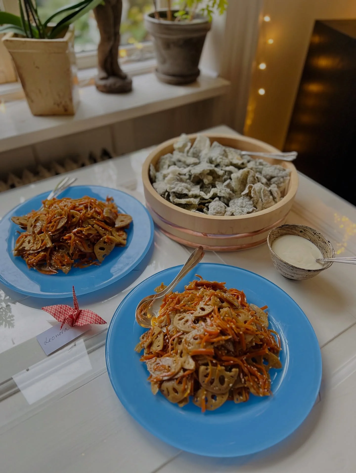 Kinpira veggies with lotus root and carrots🧡🧡🧡
I prepared some side dishes for their private party. This Kinpira dish is so simple traditional home cooking dish yet so flavorful. I love the crunch from the lotus root! It&rsquo;s one of my favorite
