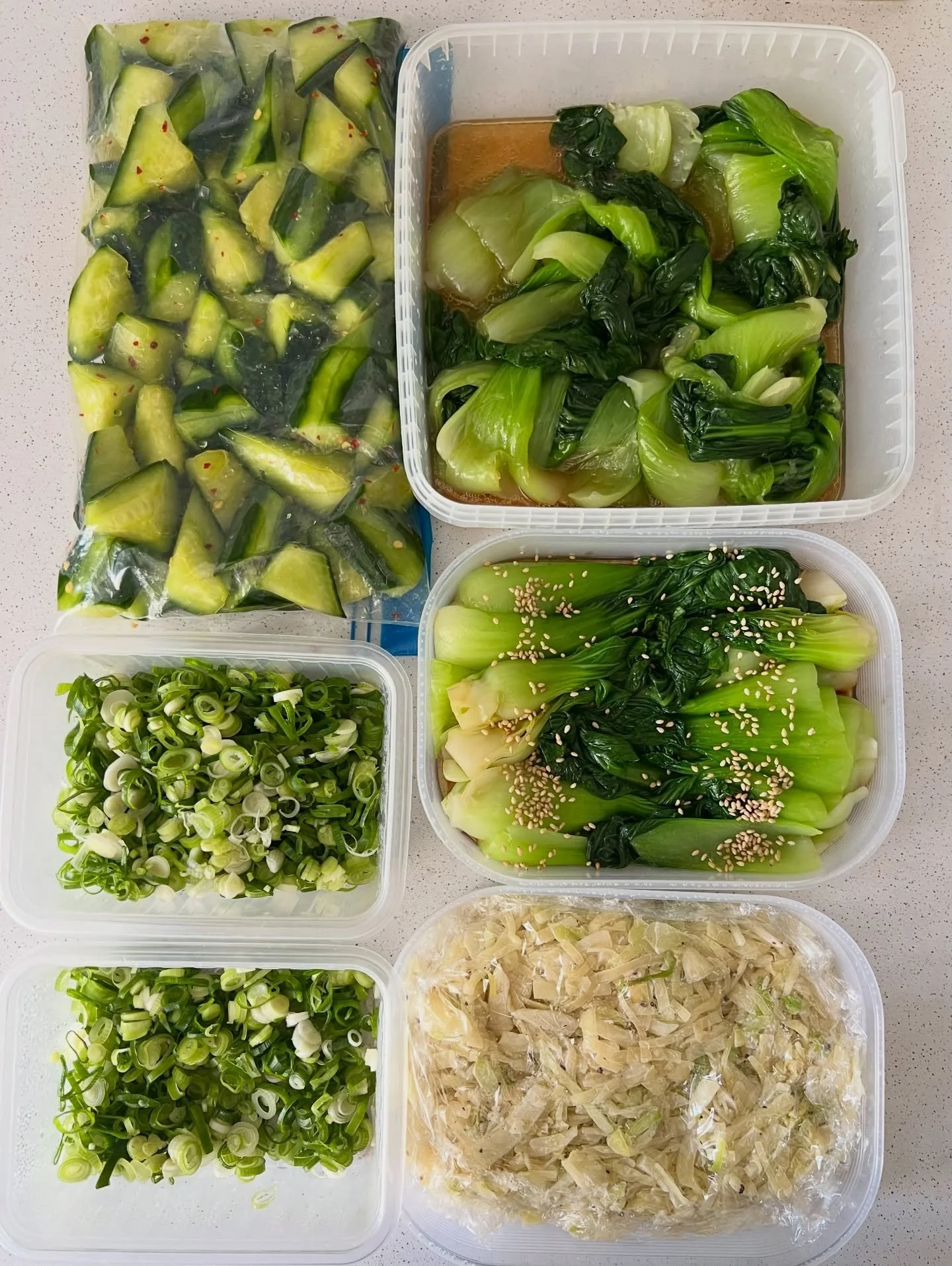 Making &ldquo;Joubisai&rdquo; really makes my daily life easier 🧑🏻&zwj;🍳🥬

This boiled bok choy ohitashi salad is amazingly good 😋💚
It&rsquo;s so juicy, satisfying, and keeps well in the fridge.

It&rsquo;s perfect as a topping for ramen or oth