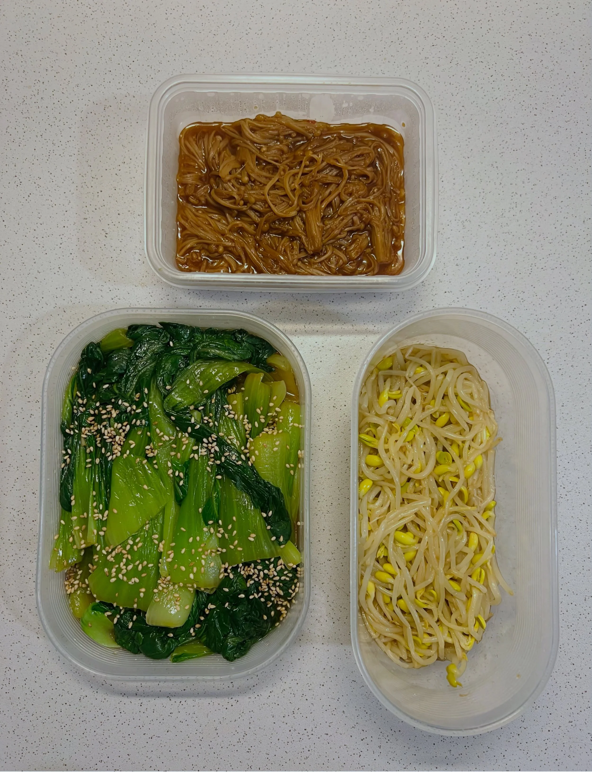 Three different jōbisai 常備菜 salads for the coming week at home 🥢✨

・Enoki mushroom salad (spicy miso flavor) &mdash; ピリ辛なめたけ
・Bean sprout salad (slightly sour &amp; garlic flavor) &mdash; 豆もやしのナムル
・Bok choy salad (dashi soy sauce &amp; sesame flavor