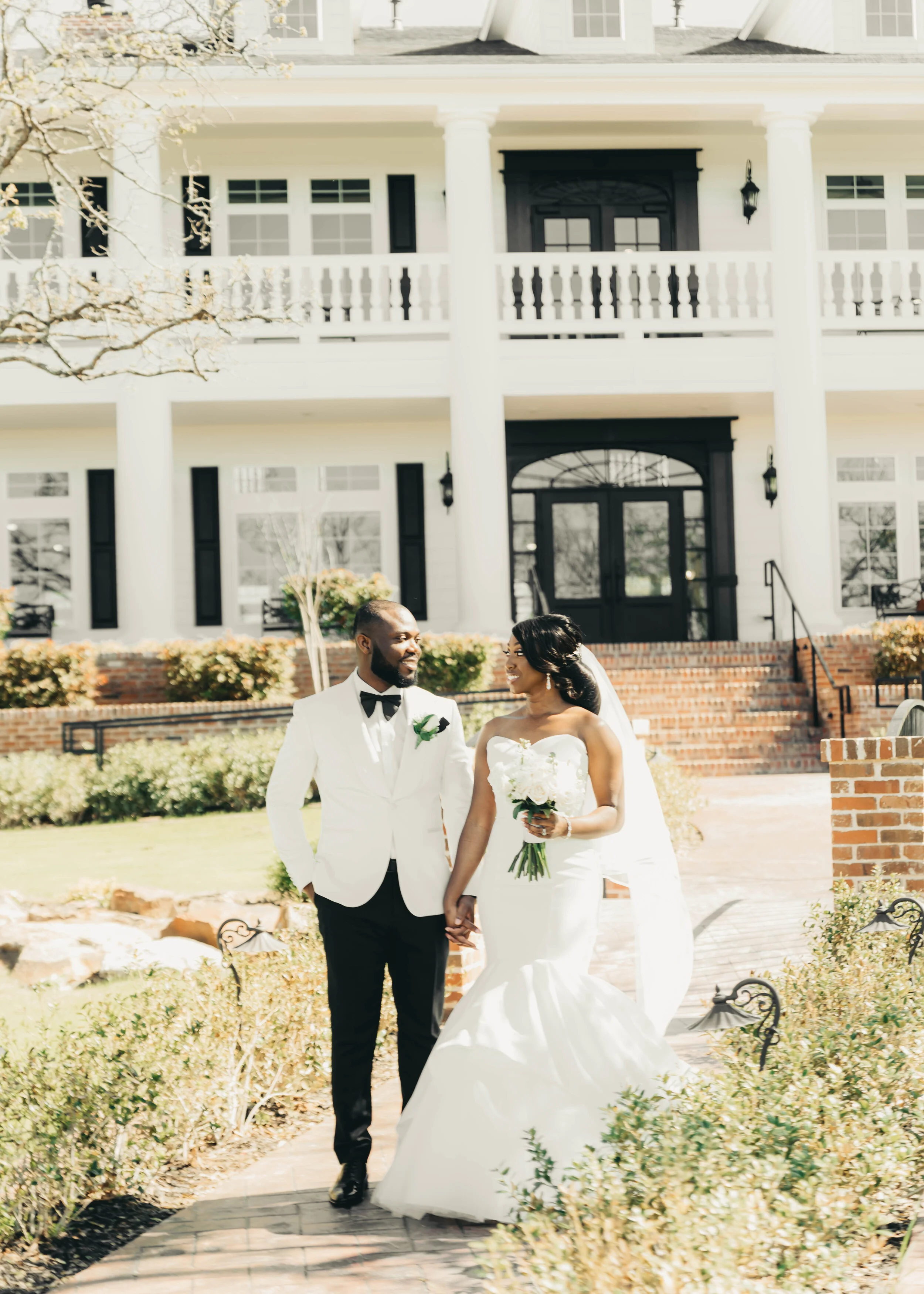 Daniel + Priscilla | Gorgeous Light Palette Wedding