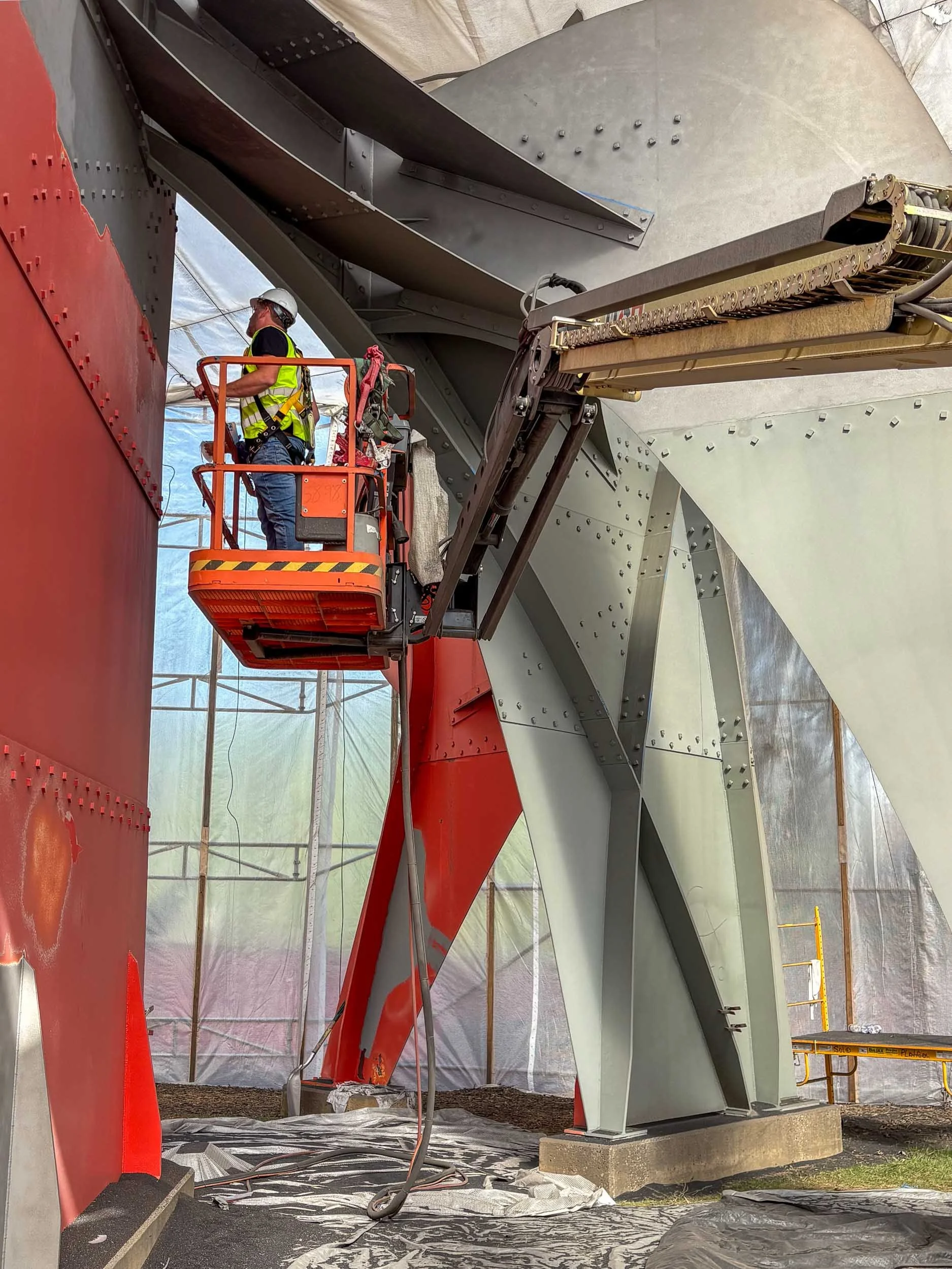 BPS examining joints and seams for corrosion