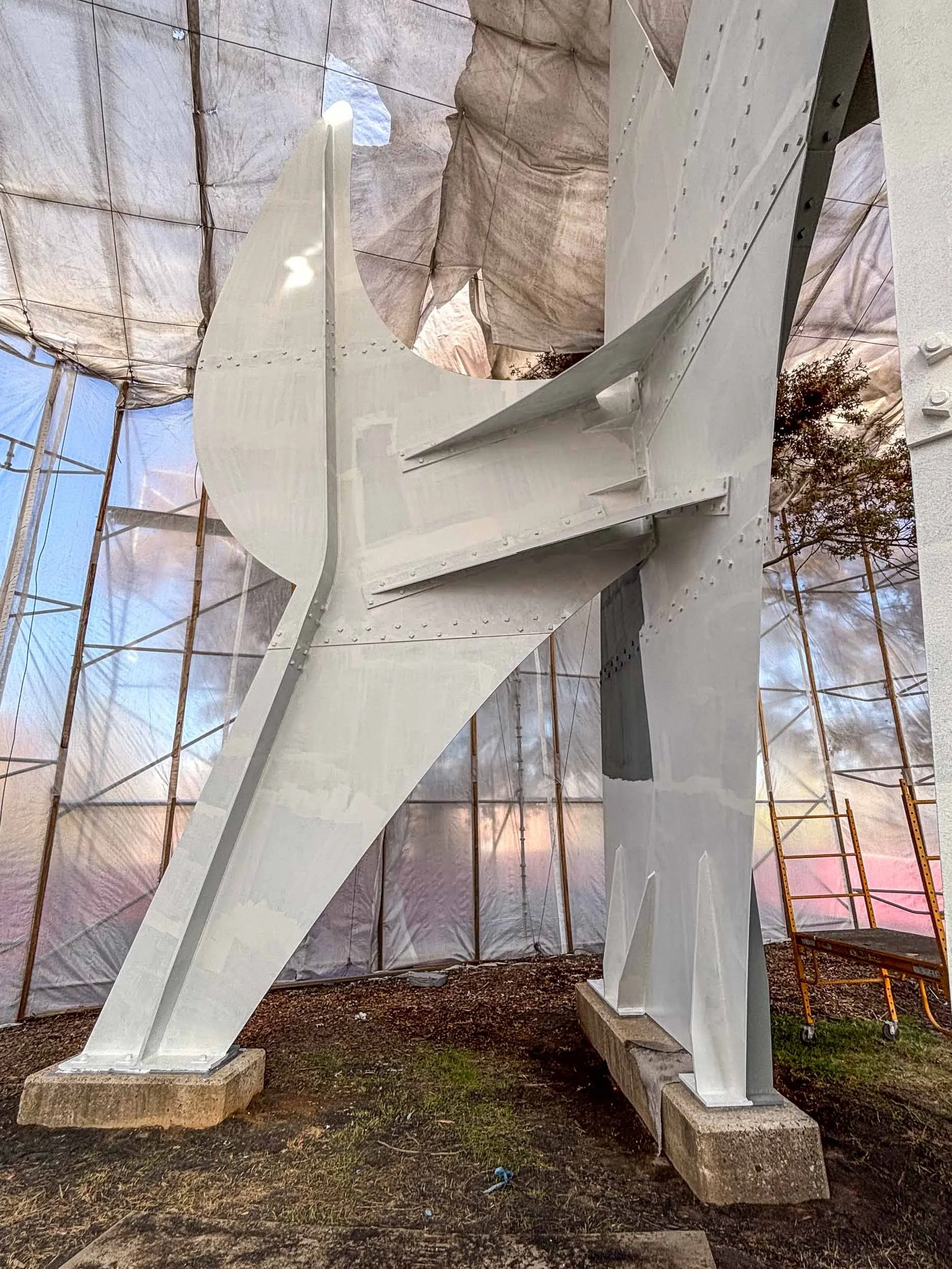 During application of intermediate primer