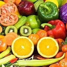 An image of oranges, kiwis, bell peppers, tomatoes, apples, and more.