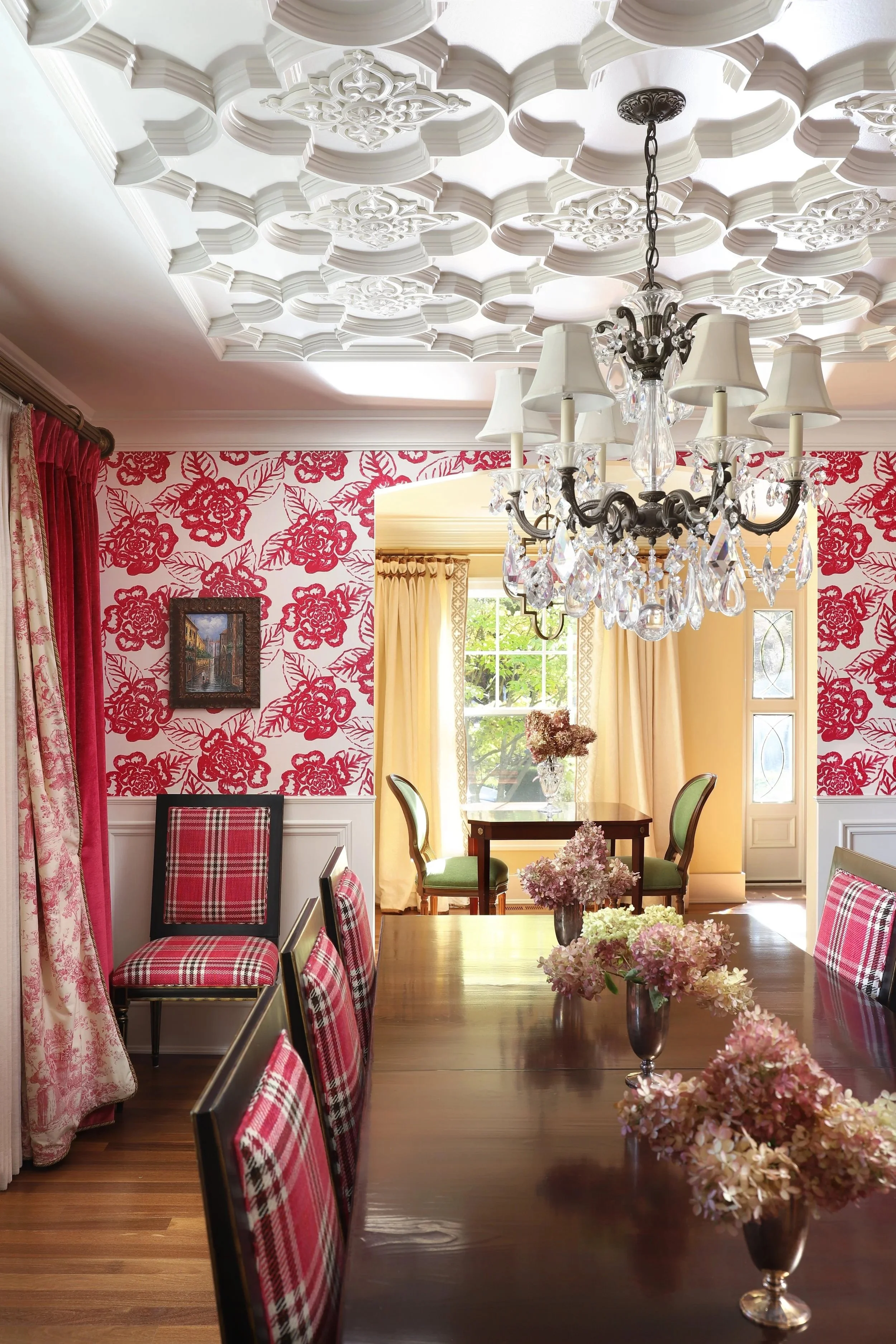 EAST+GRAND+RAPIDS+MICHIGAN+TRADITIONAL+LUXURY+DINING+ROOM+%283%29+BY+ANDY+YATES+DESIGN.jpg