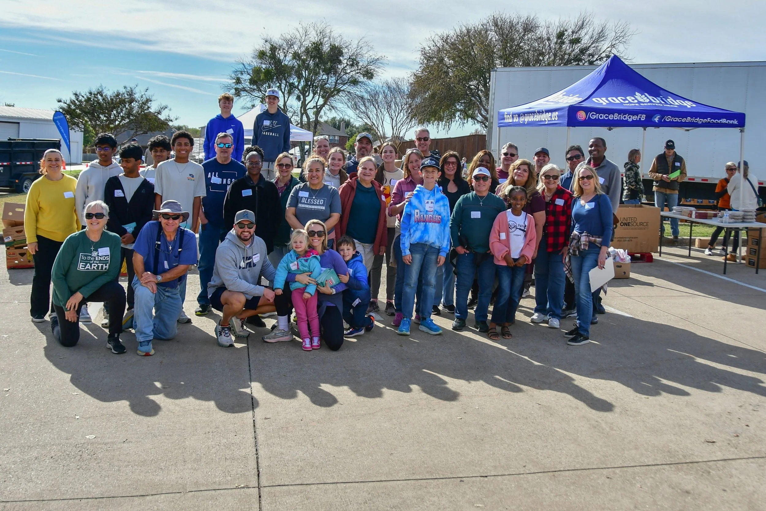 grace-bridge-food-distribution-112225_54939872127_o.jpeg