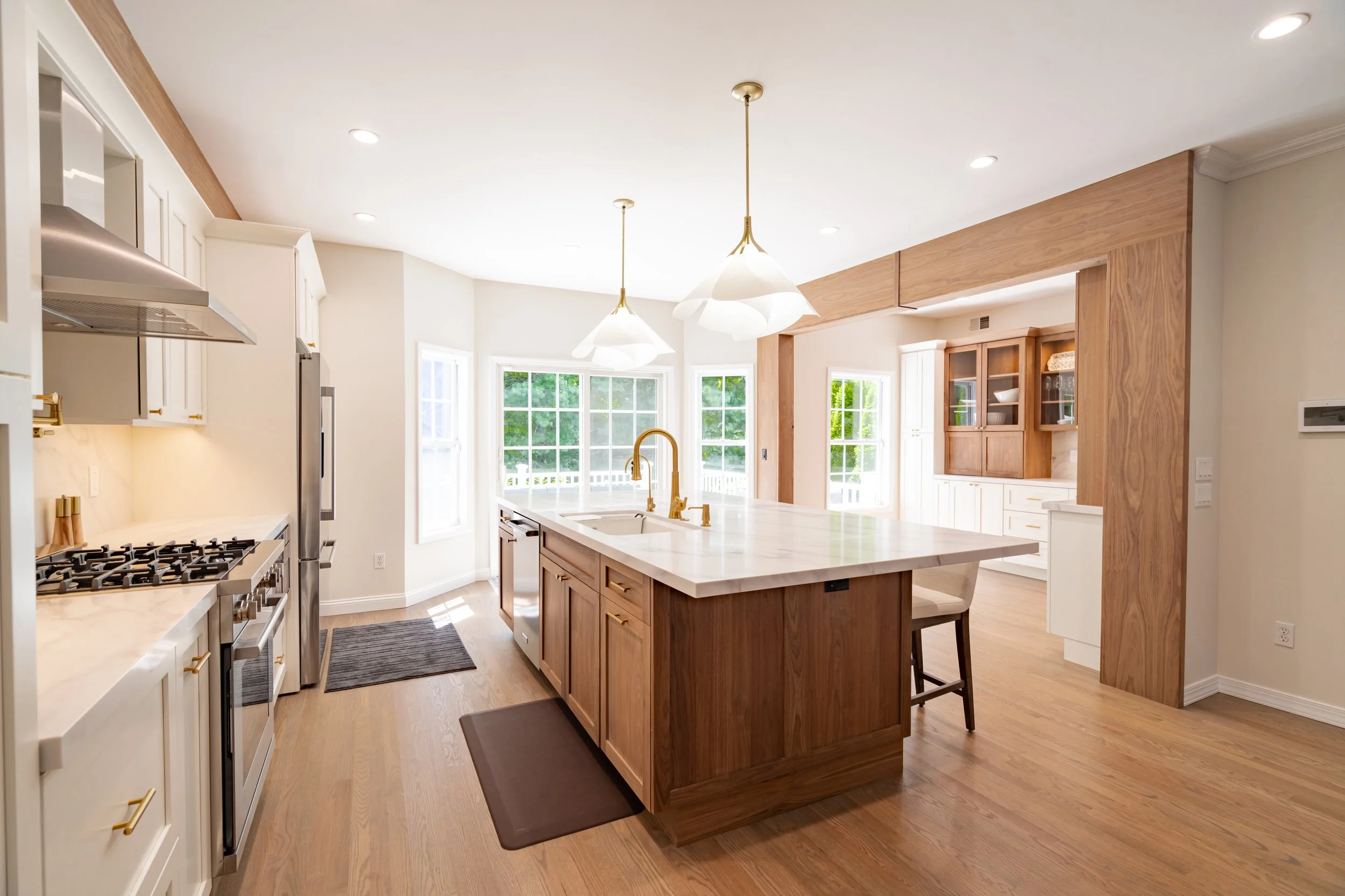 11_Fuschetto Smithtown Kitchen.jpg