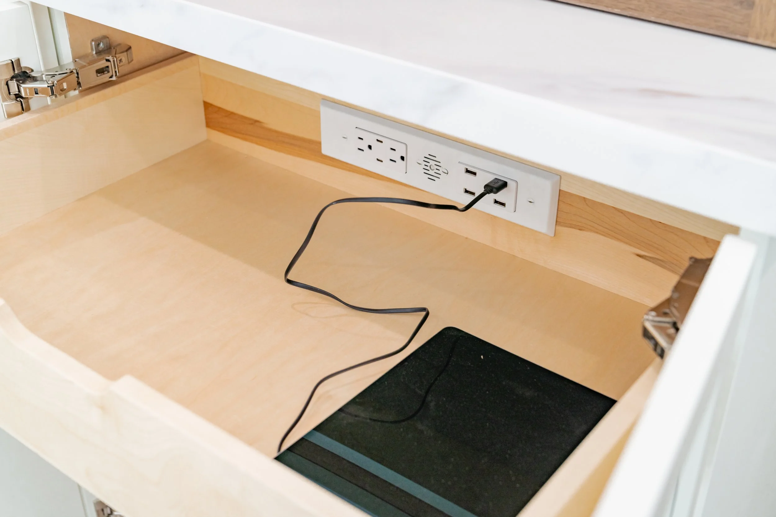 39_Fuschetto Smithtown Kitchen.jpg