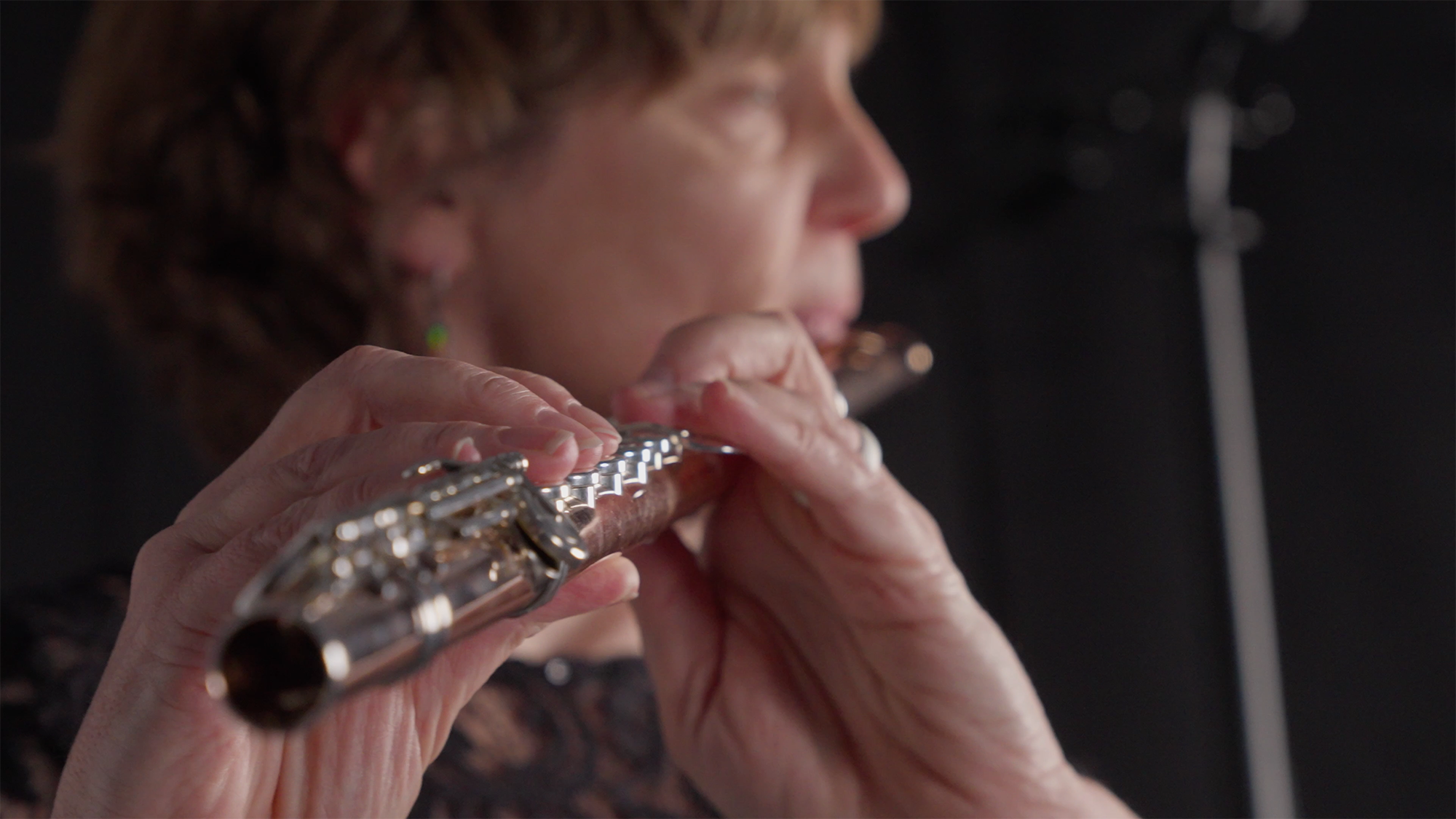 Rhian Kenny, Principal Piccolo in the Pittsburgh Symphony Orchestra, records a holographic performance at Joe Zeff Design studios in Downtown Pittsburgh.
