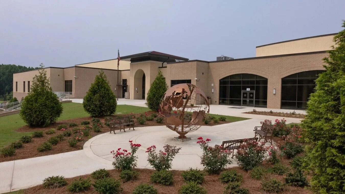 riverwood-international-charter-school-atlanta-ga-2-schoolphoto+%281%29.jpg