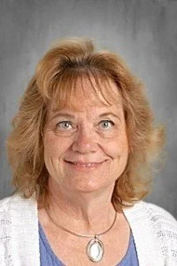 Bonnie Lesperance, Kindergarten