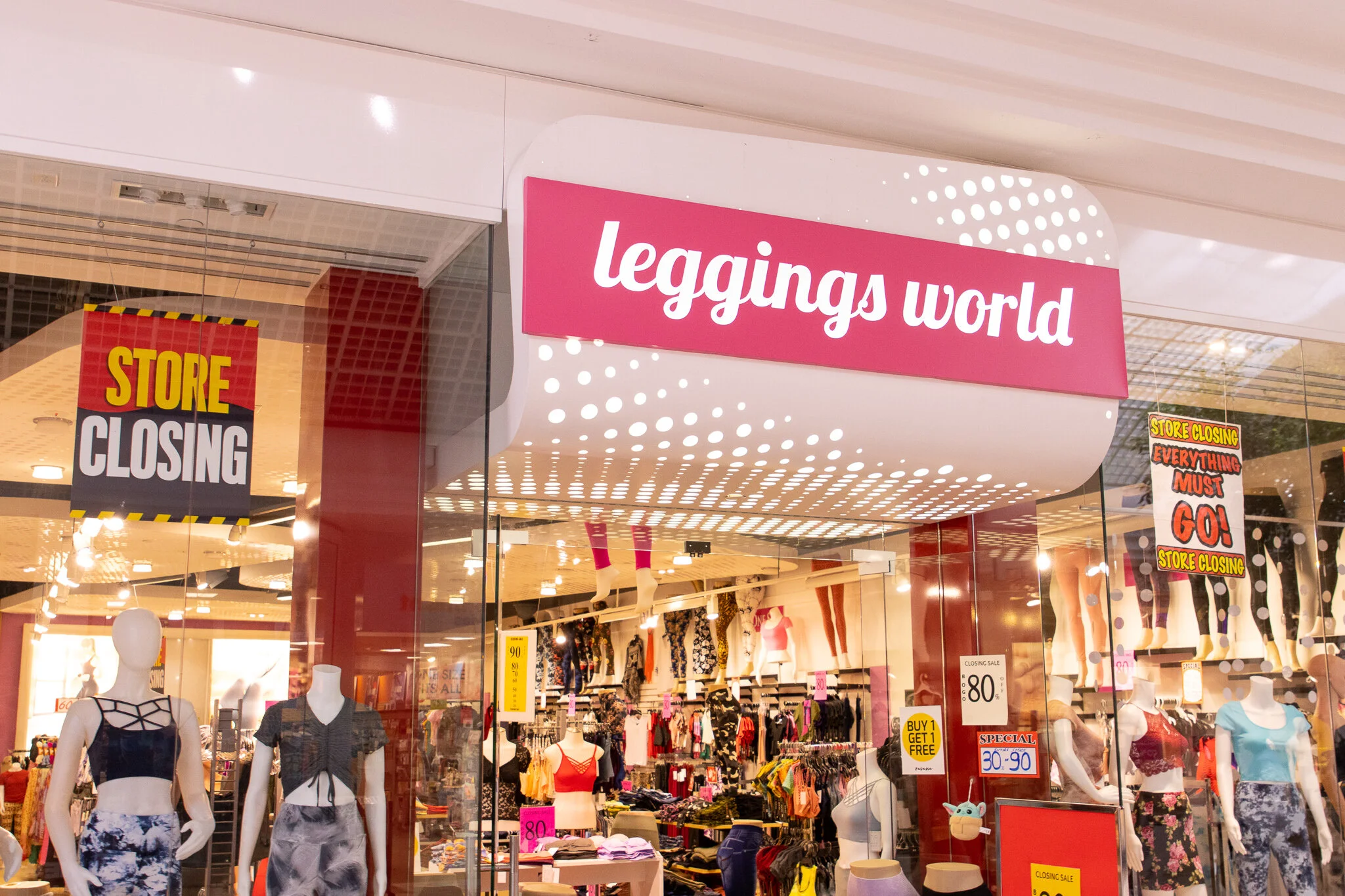 leggings store