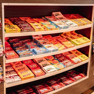 Apple Cinemas — Warwick Mall