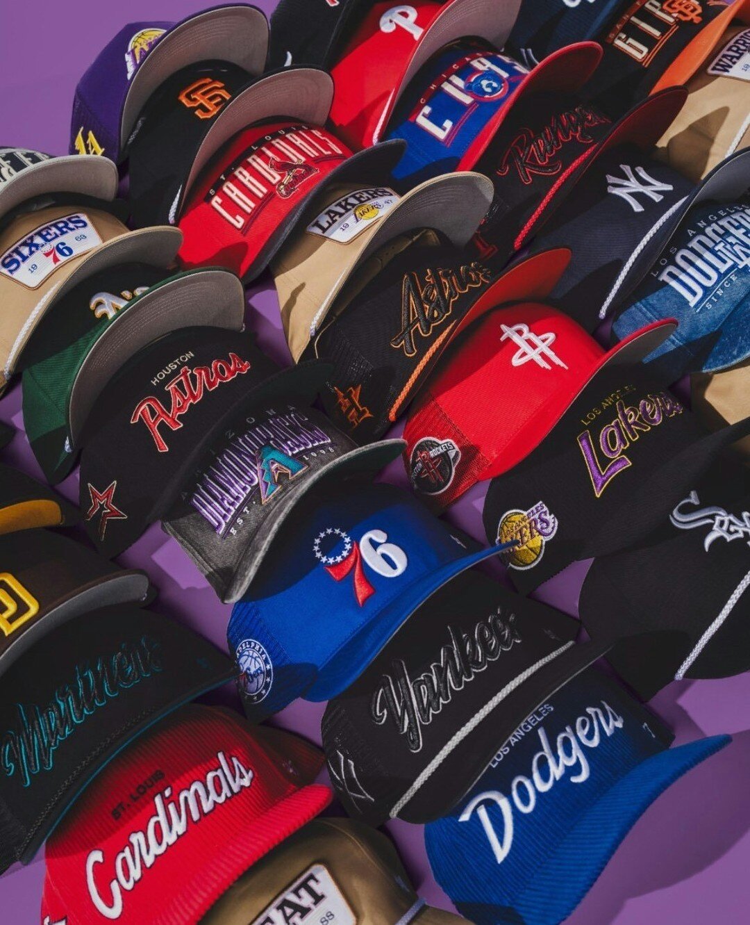 Get ready to rep your favorite sports teams with @lids fresh new spring collections. 🧢 ☀️ 

From caps to jerseys, they have what you need to show off your team pride in style. Come by and check out the latest arrivals today! 🔥 🎉 

#WarwickMall #PV