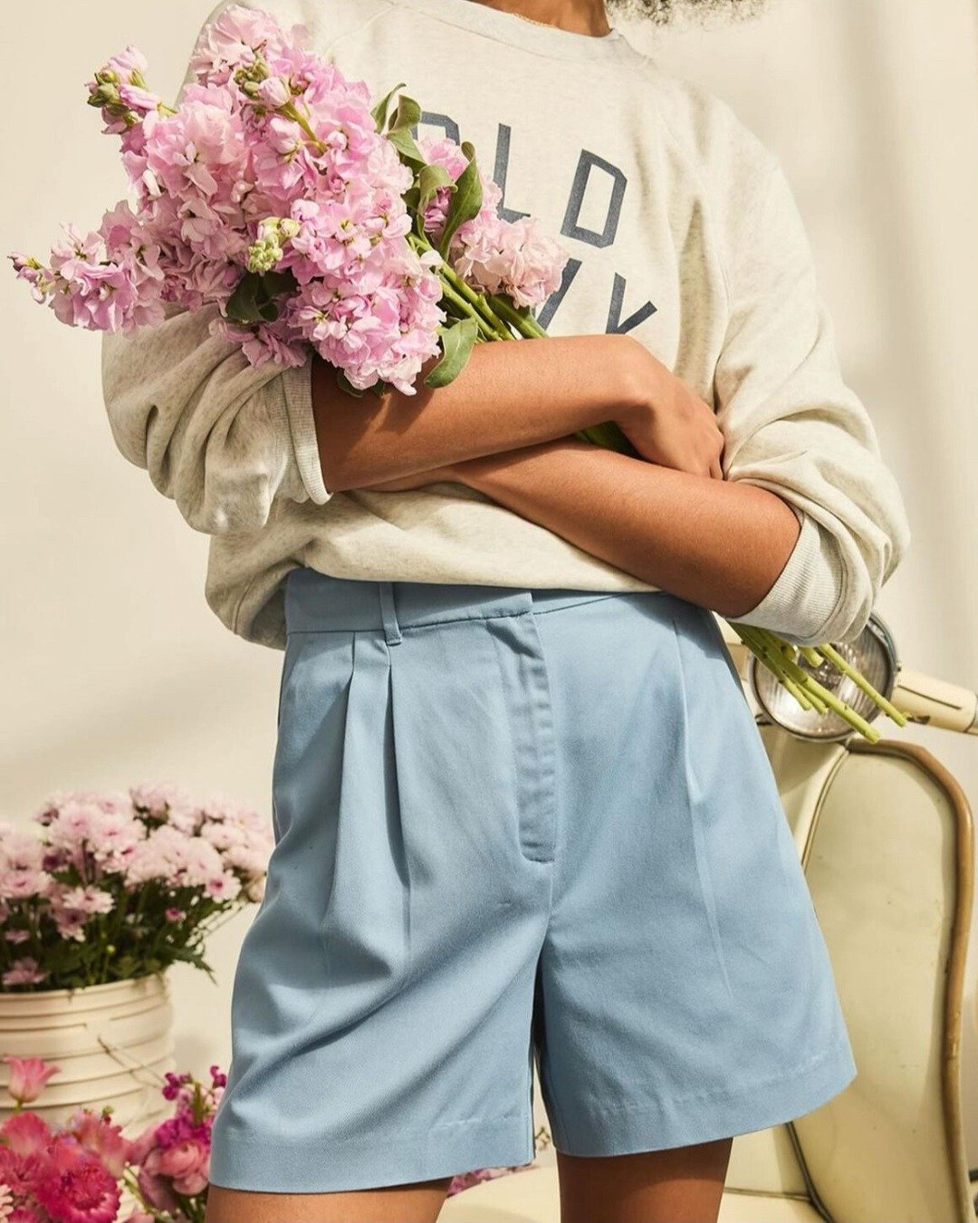 Ready to refresh your wardrobe for spring and summer? Look no further than @oldnavy ! 🌼

From laid-back loungewear to chic seasonal staples, they've got the perfect pieces to elevate your style game while keeping you comfy all day long. ✨ 💝 
Swing 