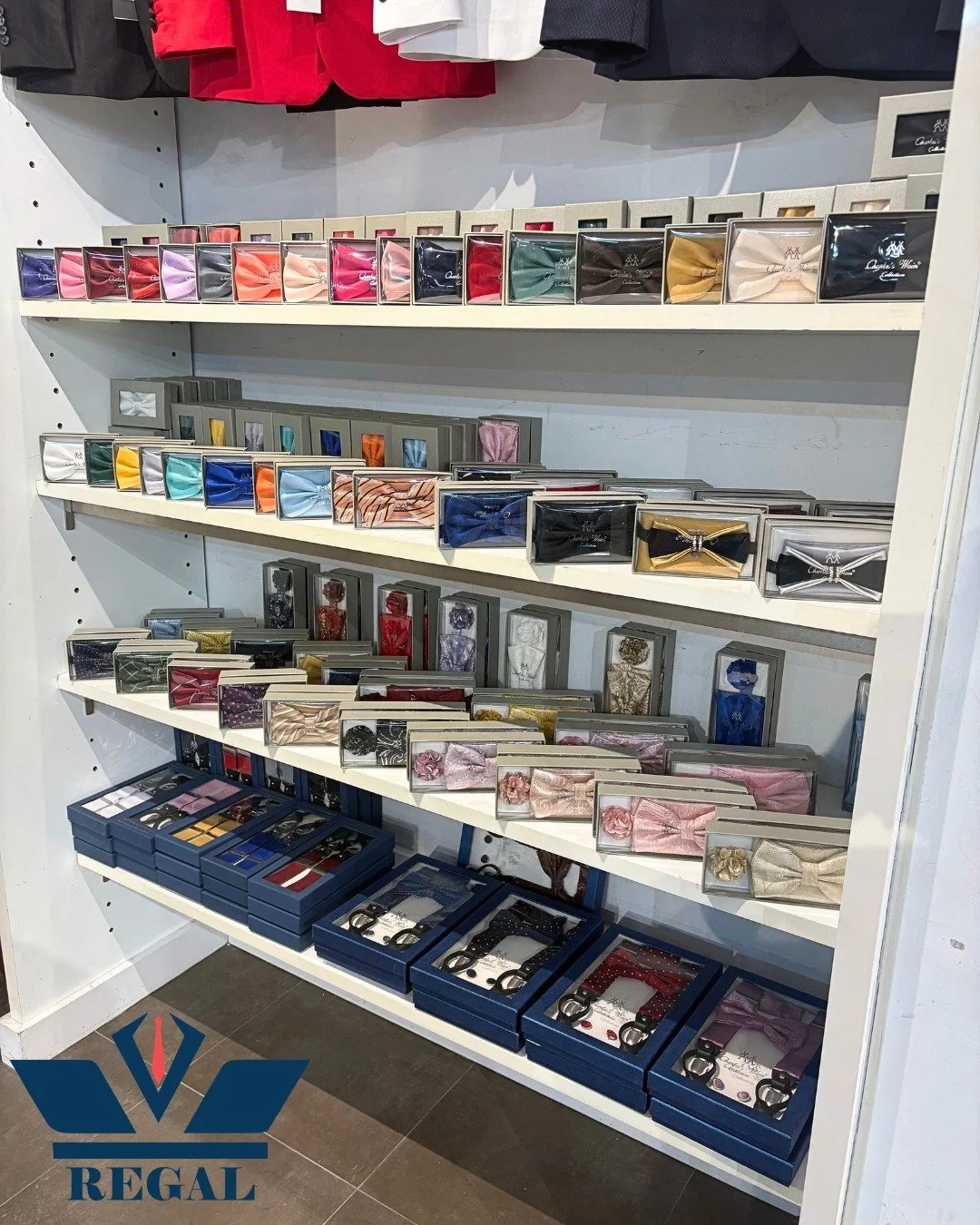 Looking sharp is all in the details! 👔🔍 

@menswearregal at Warwick Mall has more than just suits and casual shirts, they have an extensive collection of accessories to complete your look. 

Think formal and casual shoes, bowties and ties, handkerc