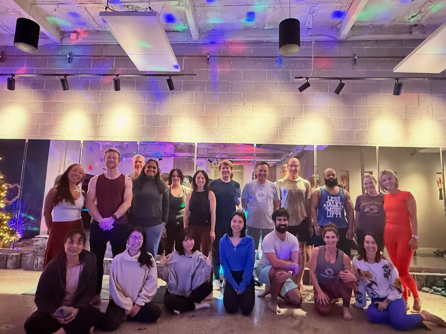 Thank You for Celebrating with Us! 🙏🏼

What an incredible night! We are so grateful to everyone who joined us for Friday Night Lights, celebrating Crave&rsquo;s 4-Year Anniversary. Your energy, enthusiasm, and community spirit made the evening trul