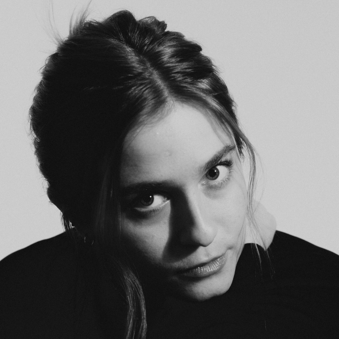 Episode 264: Haley Blais on Small World Connections, New Collaborations, and Following the Fun Compass