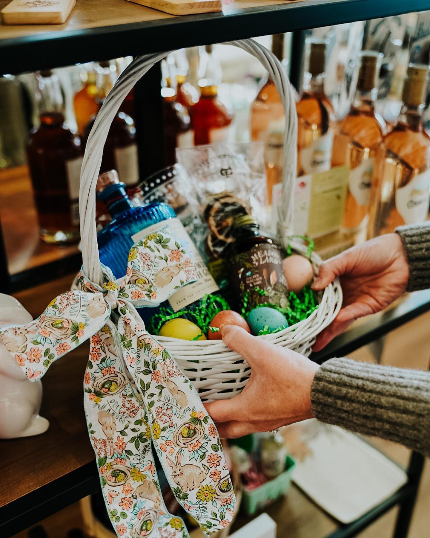 Happy Easter Weekend! 💐 ☀️ 🐇Shop colorful and creative cocktail ideas, ready-to-go 21+ y/o Easter gift baskets, staff pick wines🍷 and bubbles 🍾, cigars and more!