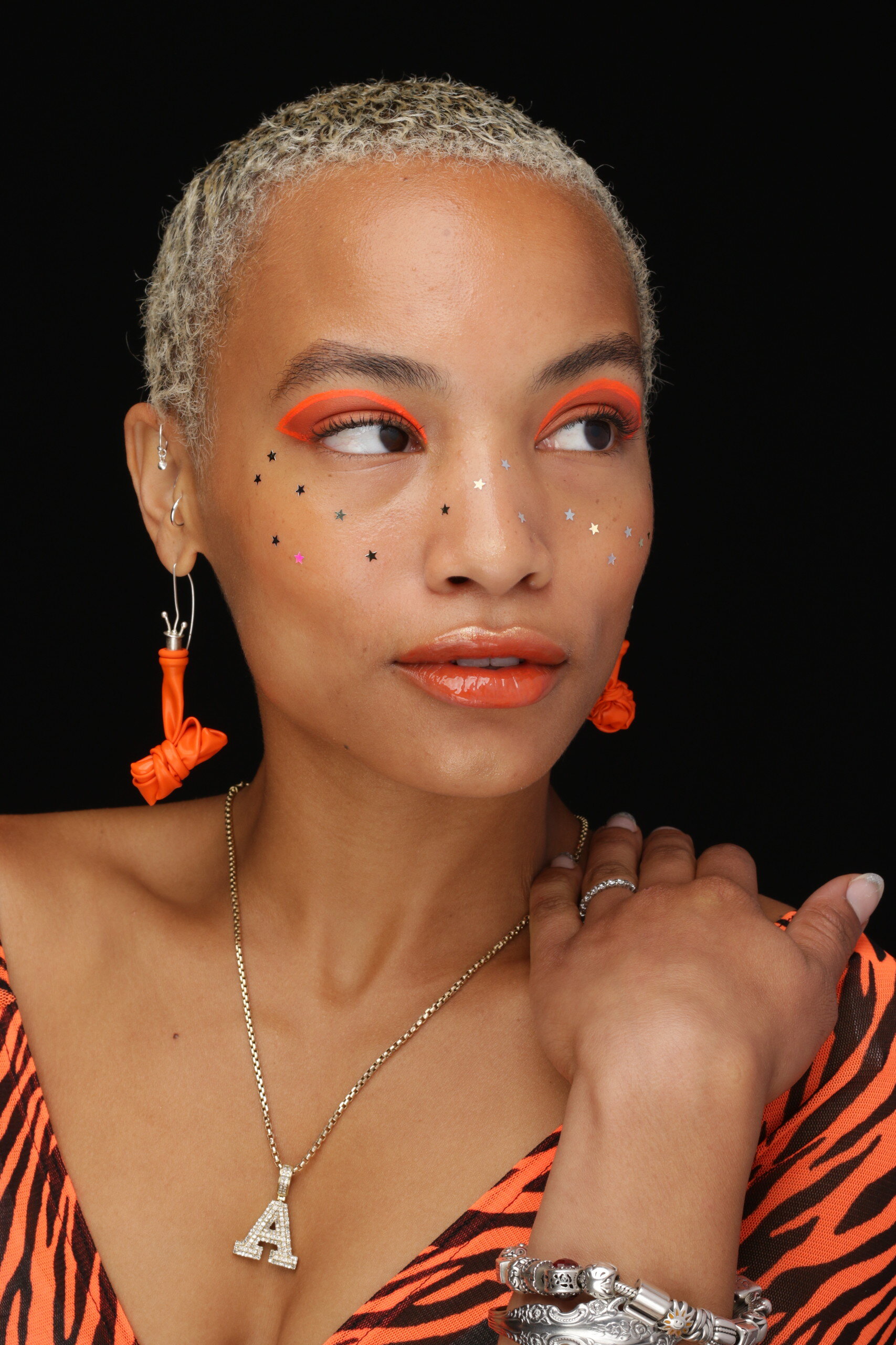 Orange Liner.JPG