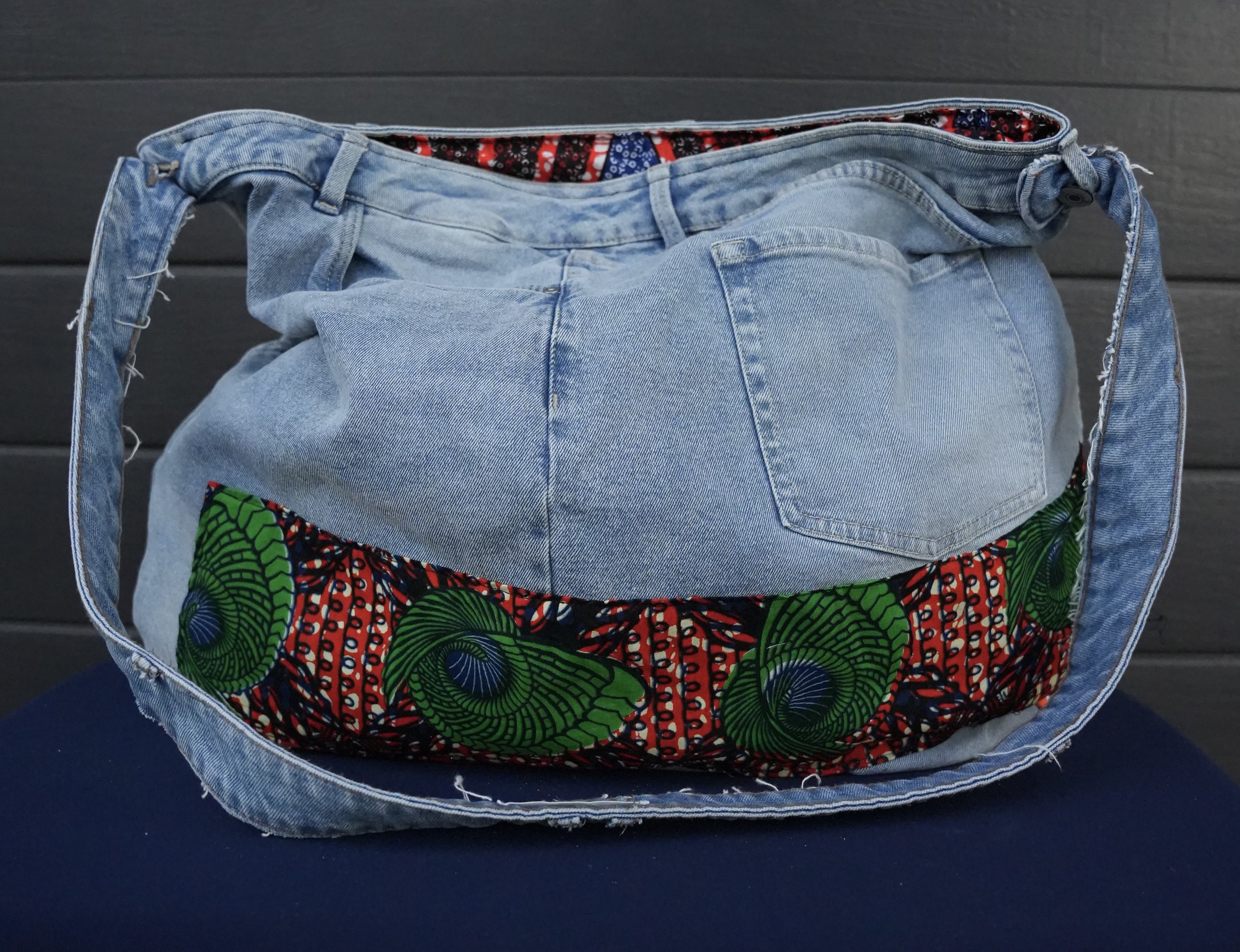 Wash denim bag