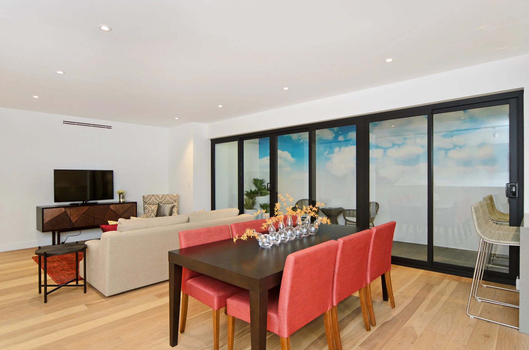 001 - Open2view ID280831 - 20 Surflen Street_Adelaide_SA.jpg