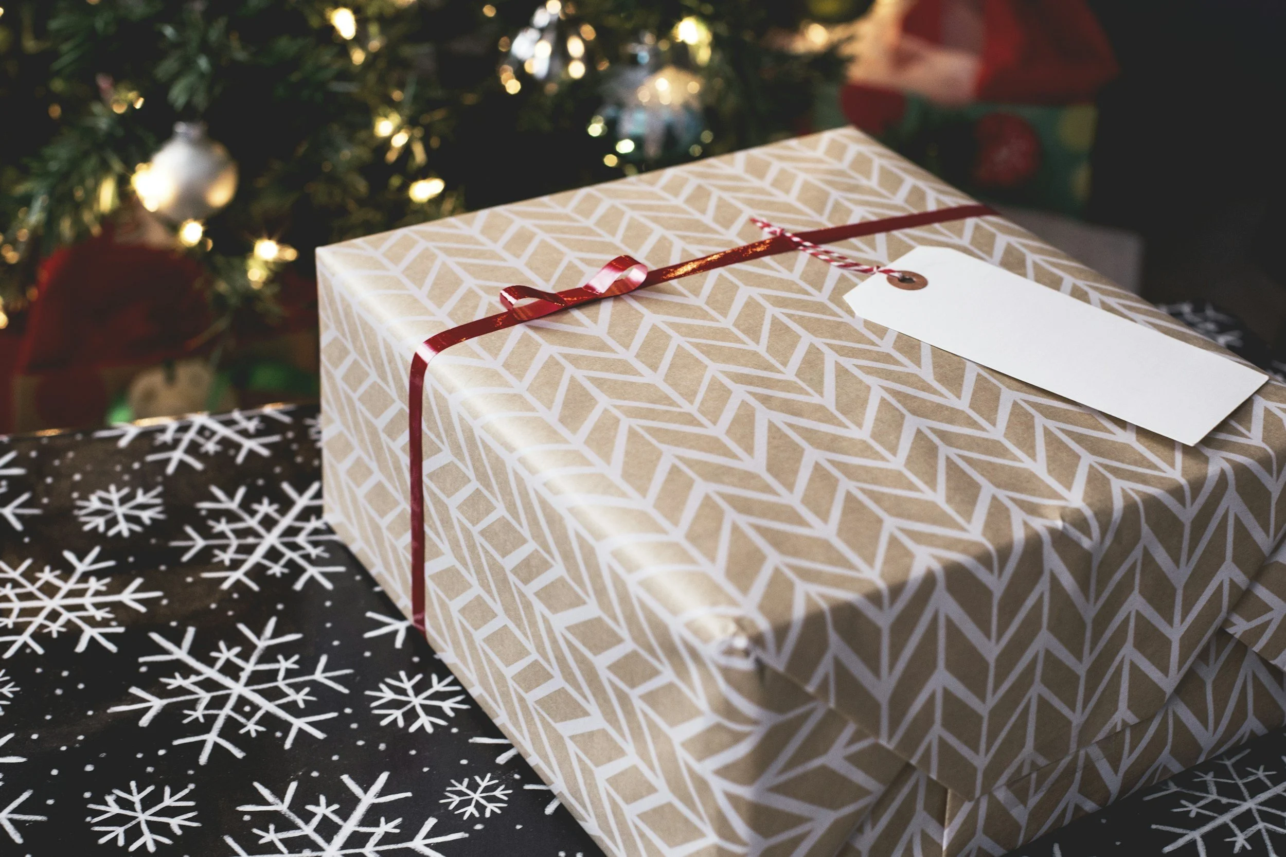 Unwrap your future: 12 super tips for a merry and bright retirement