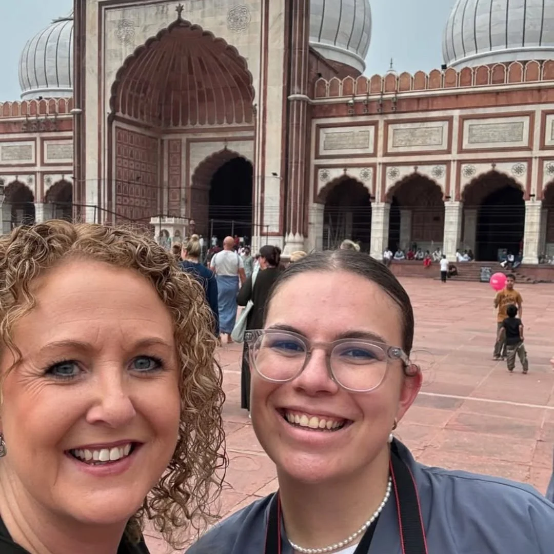 HollyDay Travel - India 10.jpg