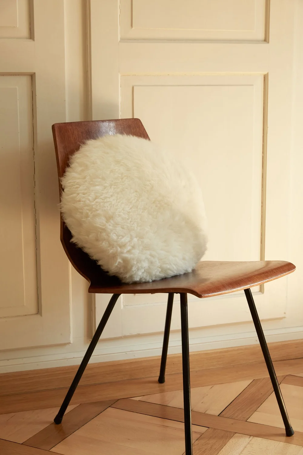 Schaffell Kissen aus Schweizer Schaffell | Schaffell Sofa
