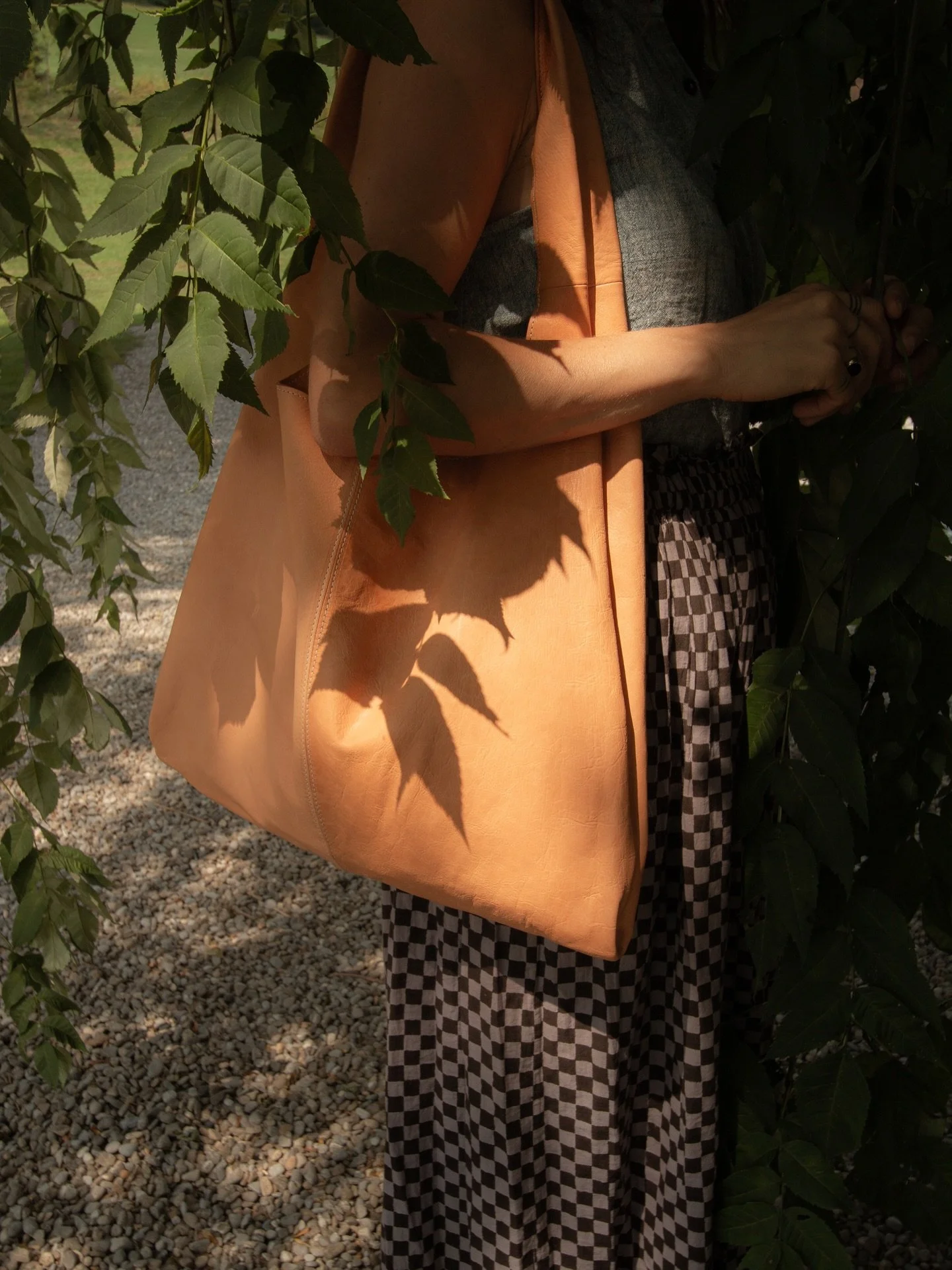 Take your time to notice the beauty around you, in the quiet, in the in-between, in what keeps blooming anyway. 🌸

Look around you right now, what&rsquo;s something beautiful you almost missed? ✨

_

#maraicollections #workthatreconnects #leatherbag