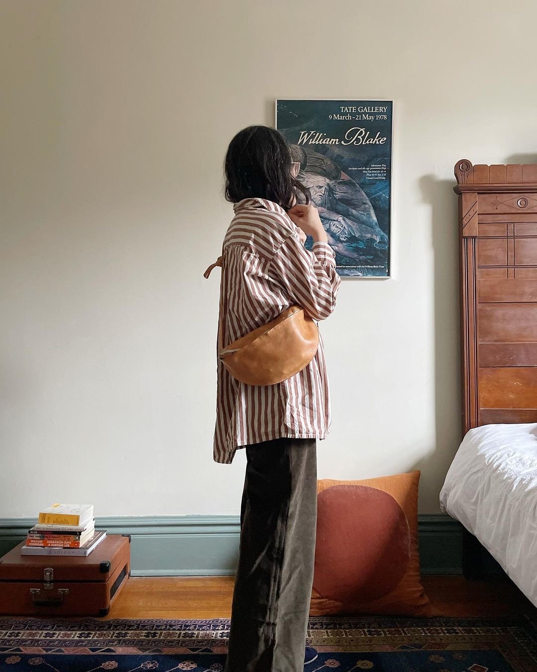 A photo dump, but with a patina. 🤍

Every mark tells a story. These are MARAI bags worn by you—some for months, some for years. Each one is a little softer, a little darker, a little more yours.

Does your MARAI piece have a story? Send us a photo