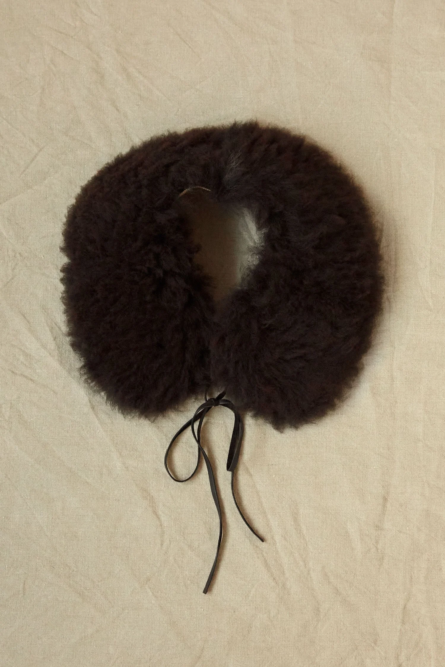 Lambskin Collar for a Coat | Swiss Sheepskin