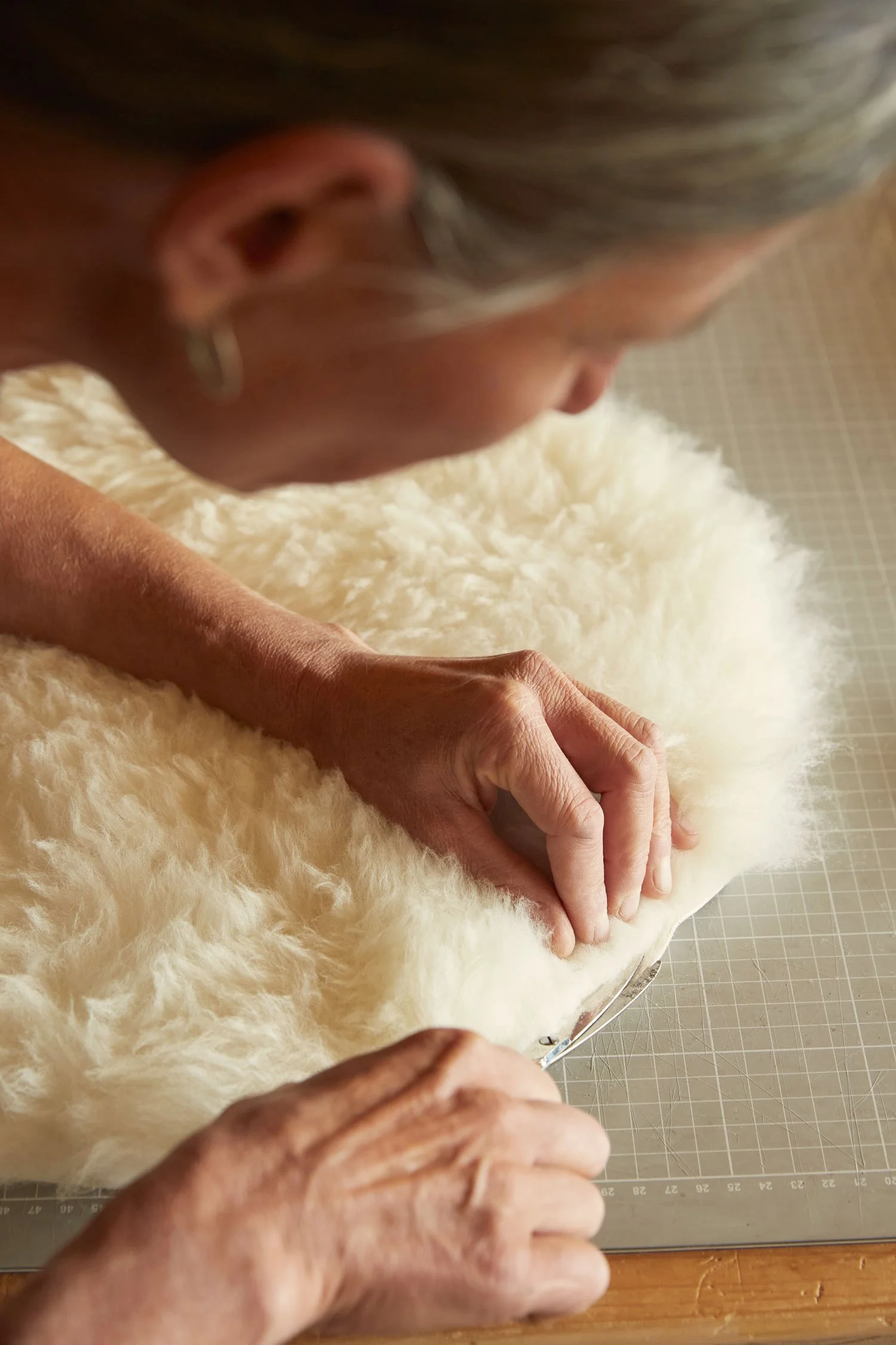 Buy Swiss Sheepskins | Vegetable-Tanned Lambskins | Sustainable Sheepskins