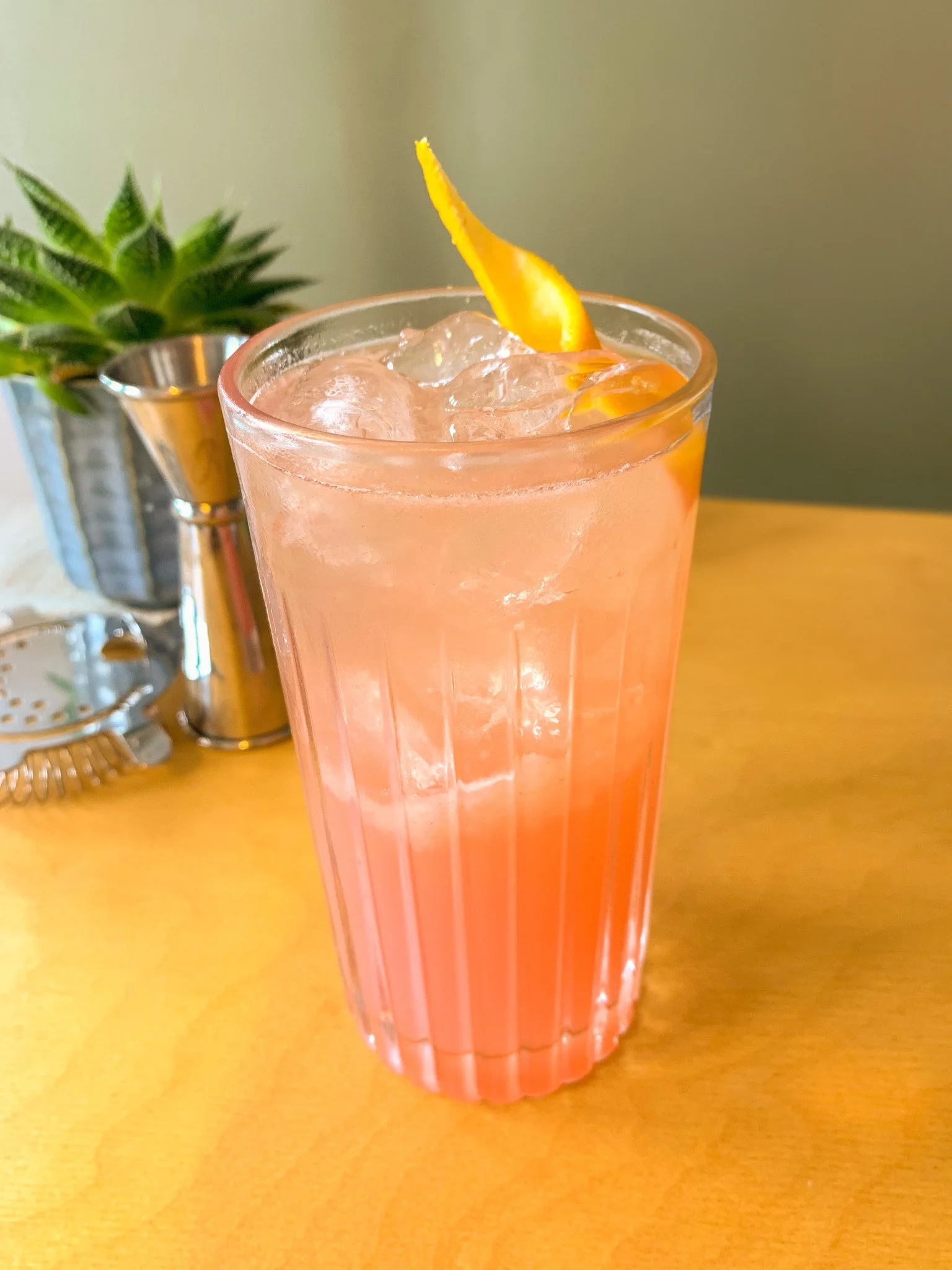 An Eastern Bloom mocktail served by Brighton's leading bespoke cocktail experience provider The Cocktail Tribe