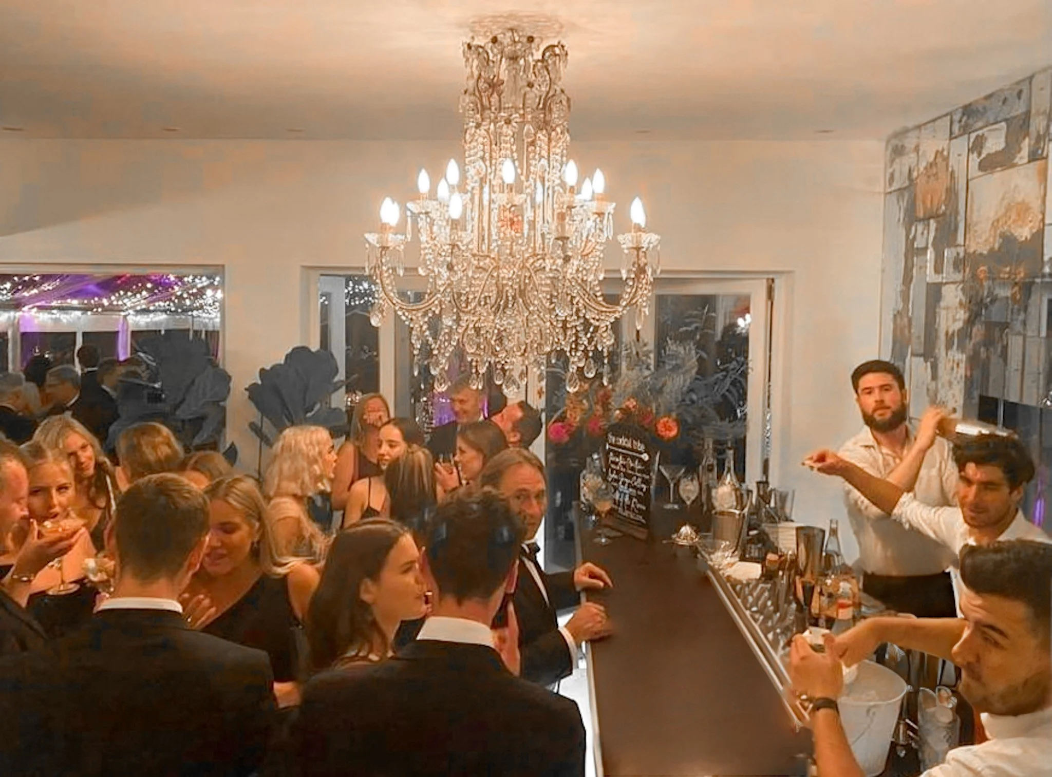 Brighton's leading private cocktail service The Cocktail Serve entertaining a 21st birthday party crowd