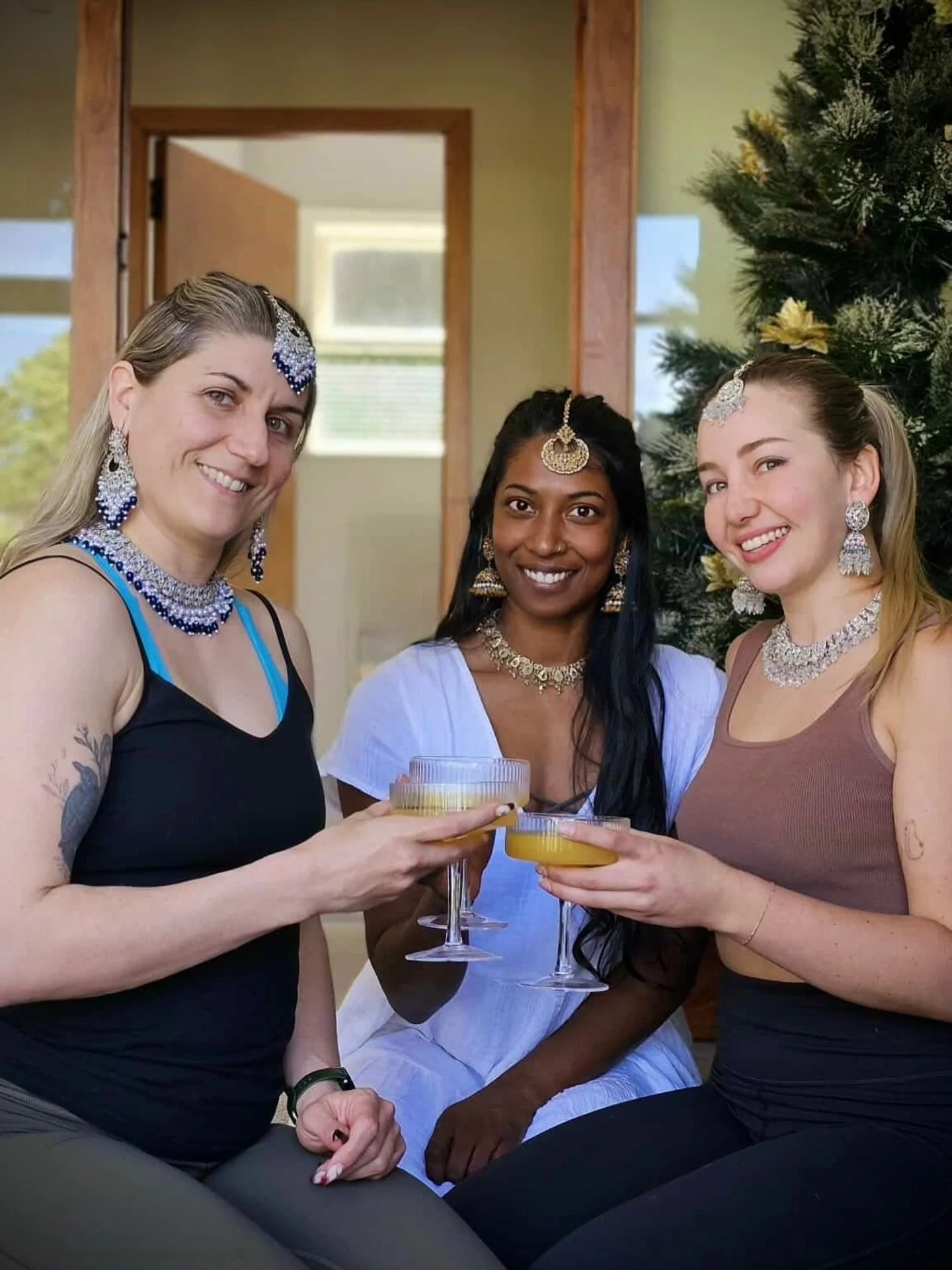 The best gal pals you could dream of 🤎