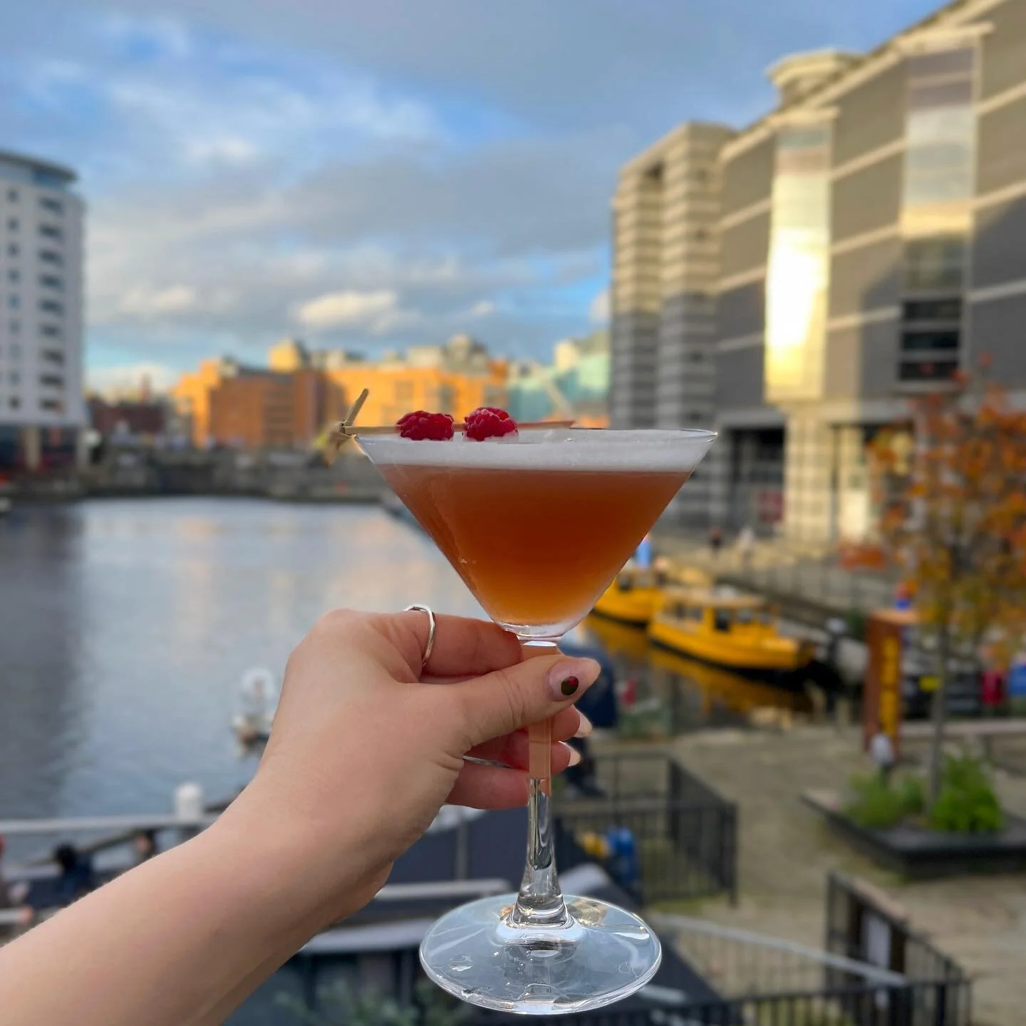 Canary Bar Bar & Kitchen, Nested in Leeds Dock