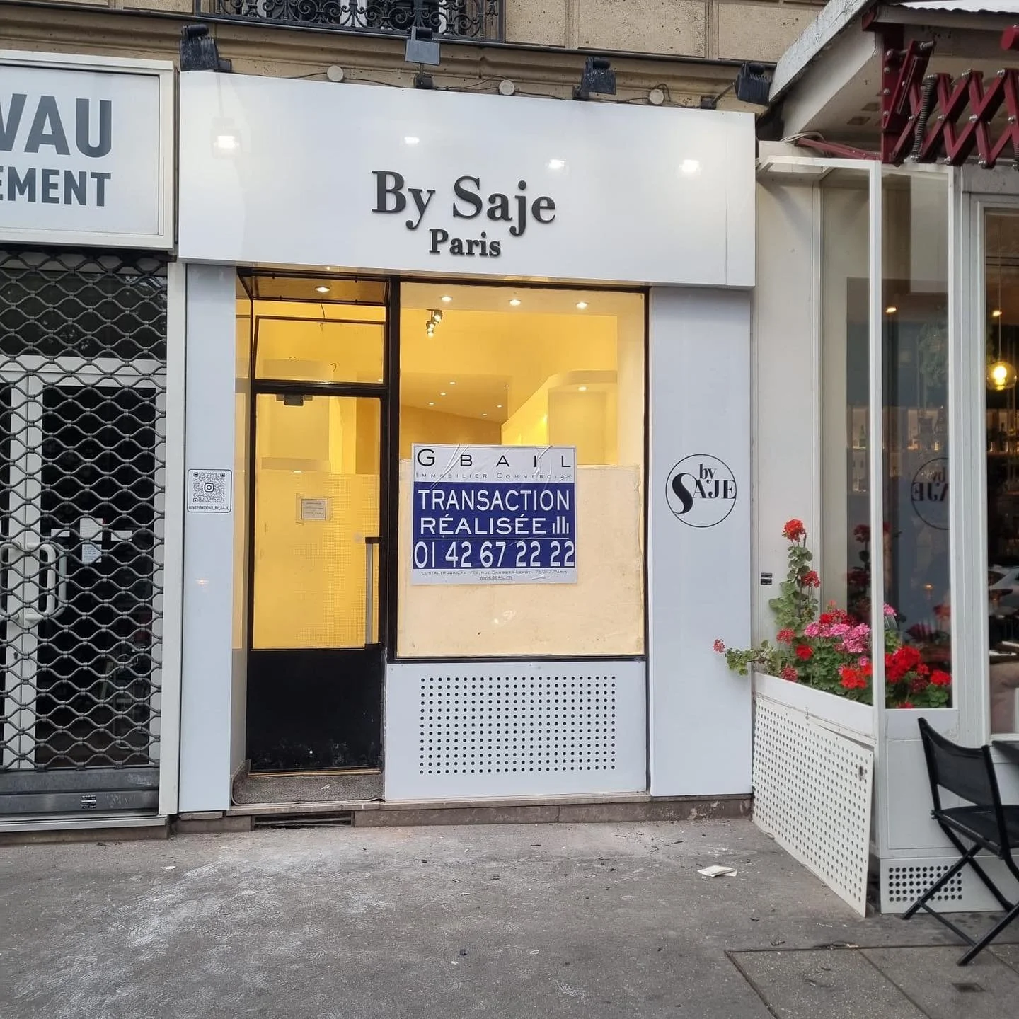 @gbail_immobilier installe une enseigne de chapellerie @inspirations_by_saje au 73 rue de Prony  75017 Paris. 
#transactionrealisee#location