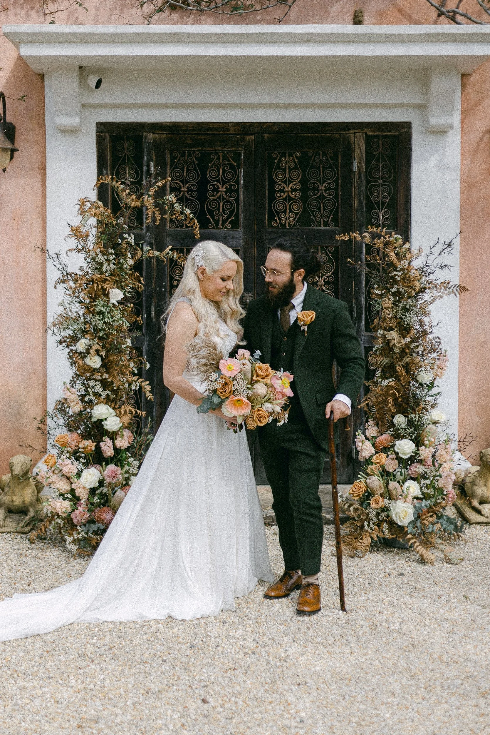 Why You Need to Build Private Moments Into Your Wedding Day